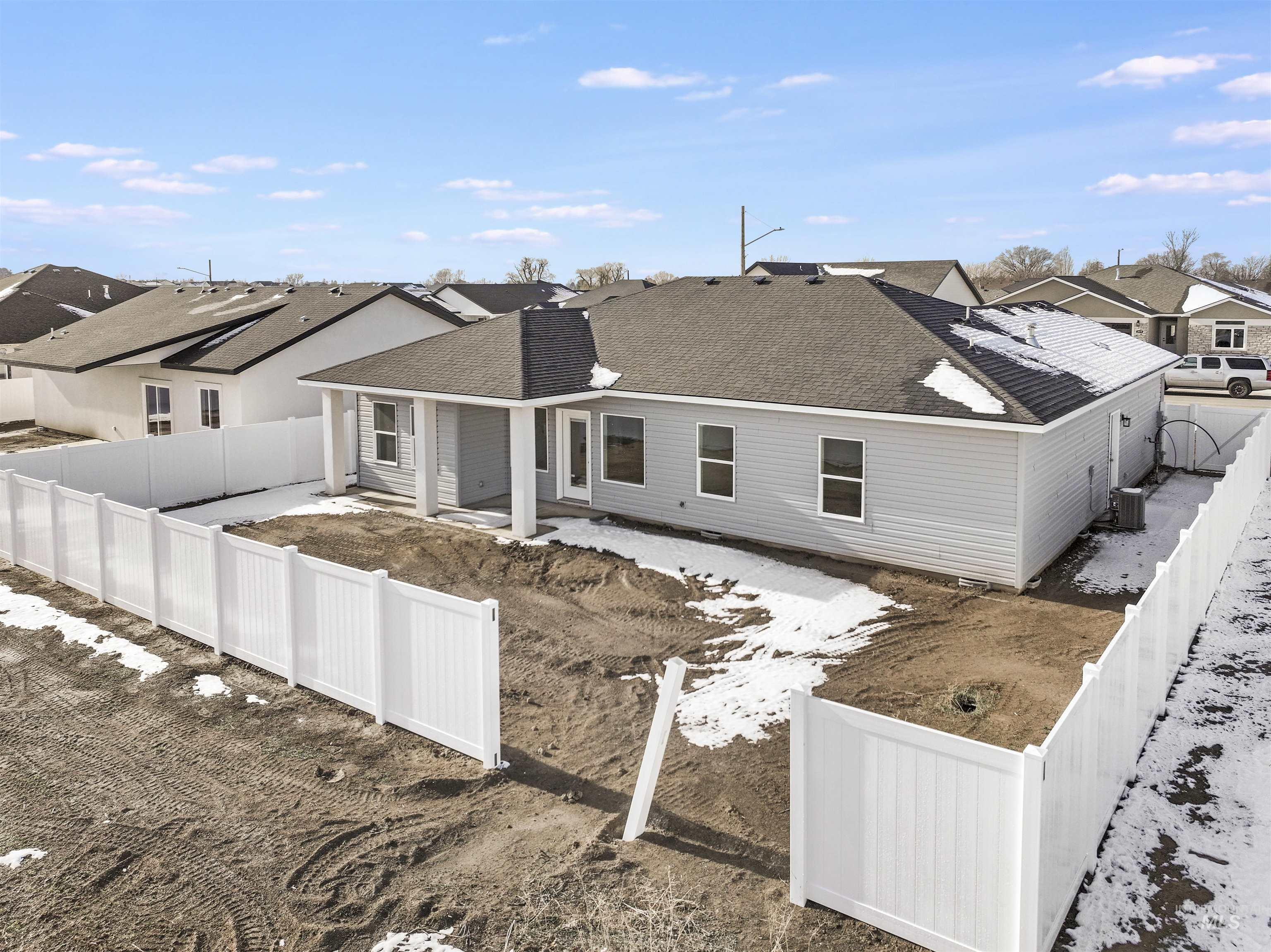 2018 Regan St, Jerome, Idaho 83338, 3 Bedrooms, 2 Bathrooms, Residential For Sale, Price $370,000,MLS 98972687