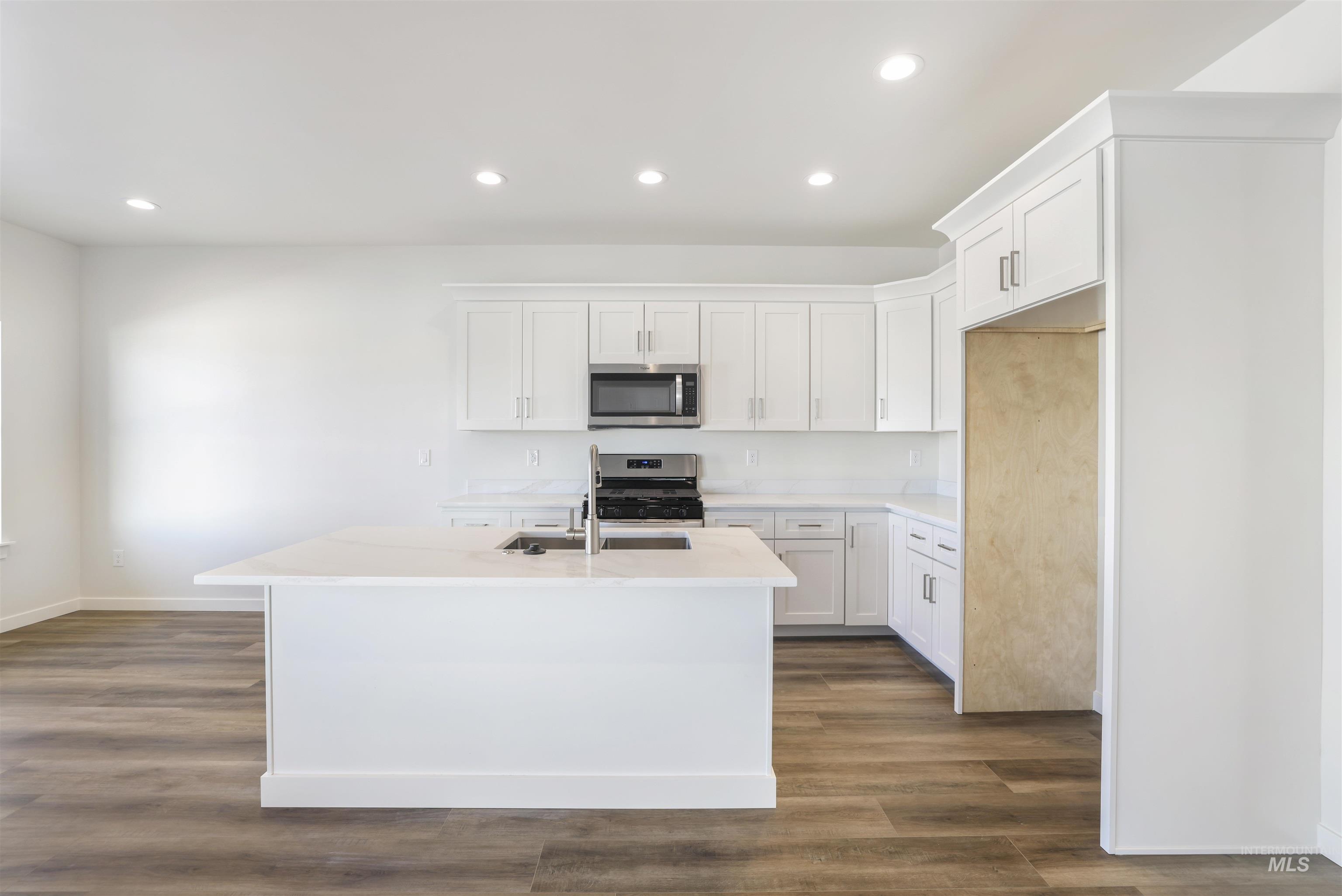 2018 Regan St, Jerome, Idaho 83338, 3 Bedrooms, 2 Bathrooms, Residential For Sale, Price $370,000,MLS 98972687