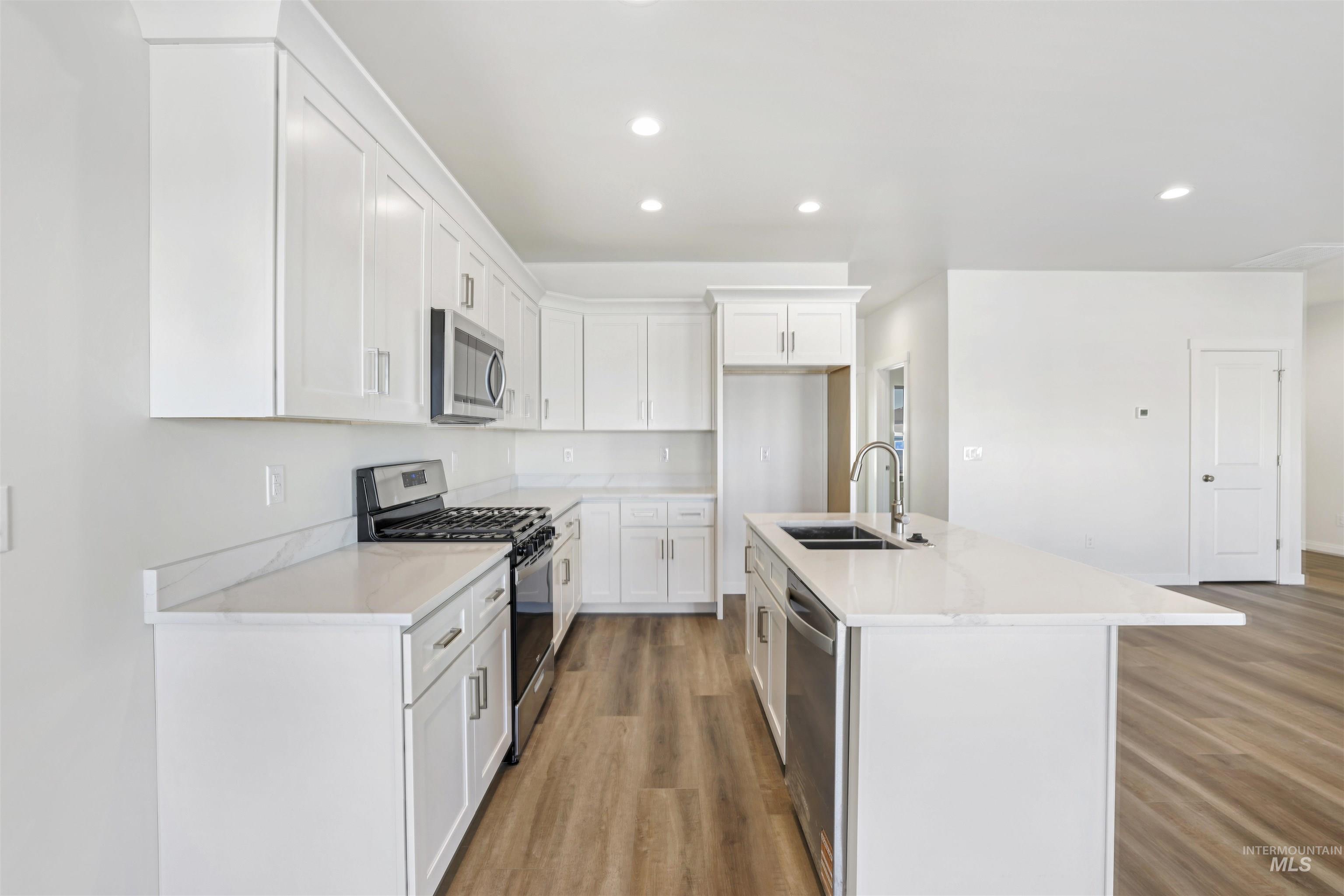 2018 Regan St, Jerome, Idaho 83338, 3 Bedrooms, 2 Bathrooms, Residential For Sale, Price $370,000,MLS 98972687