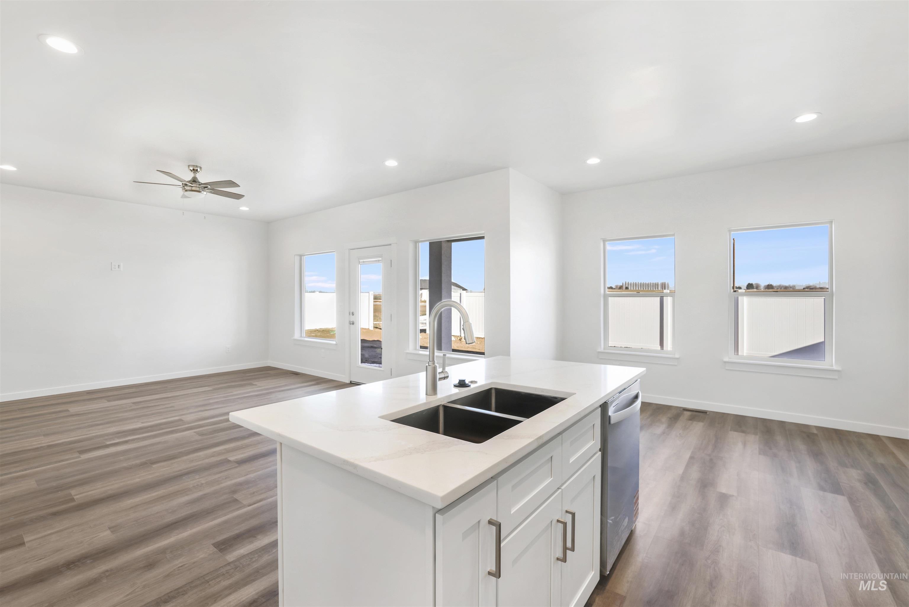 2018 Regan St, Jerome, Idaho 83338, 3 Bedrooms, 2 Bathrooms, Residential For Sale, Price $370,000,MLS 98972687