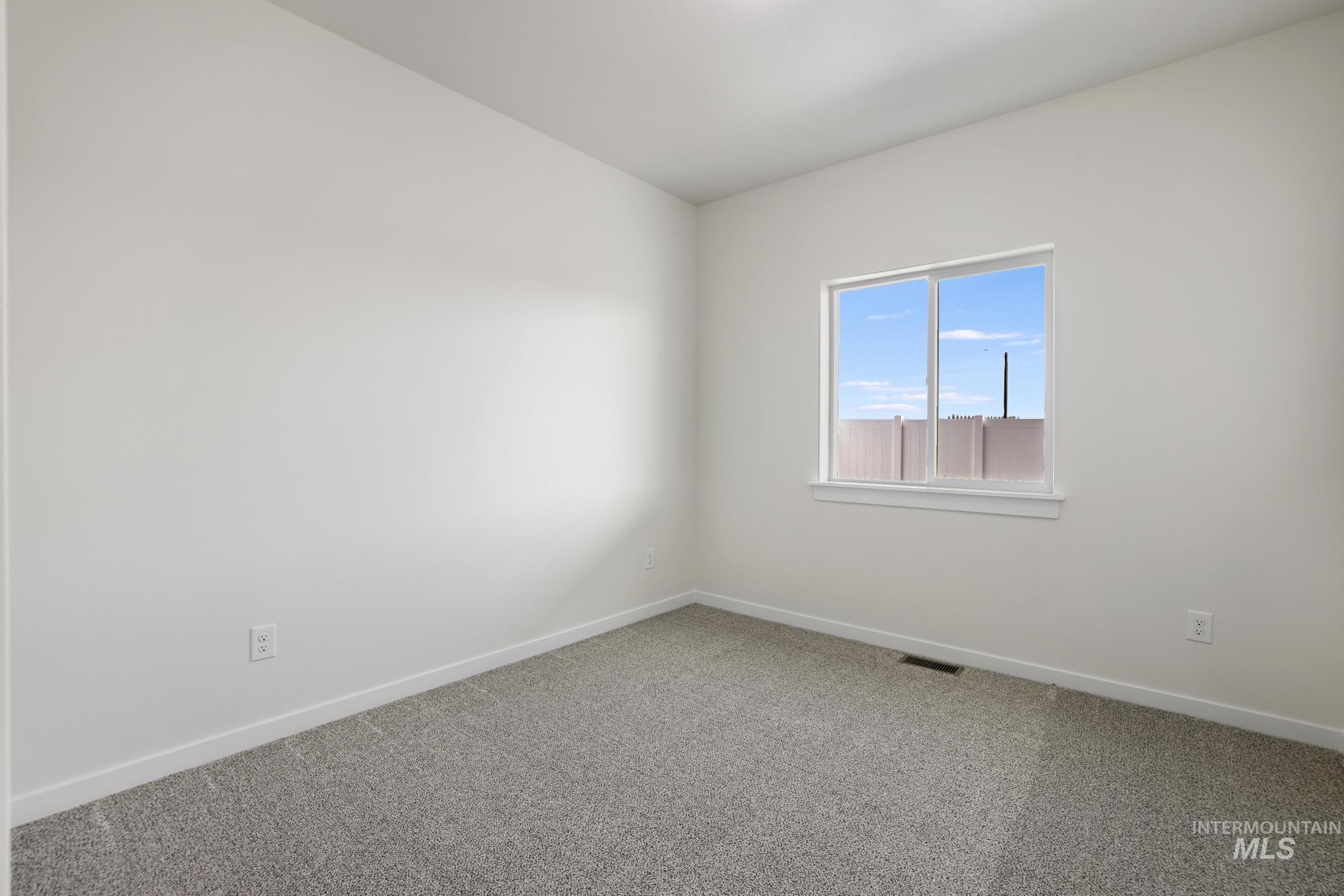 2014 Regan St, Jerome, Idaho 83338, 3 Bedrooms, 2 Bathrooms, Residential For Sale, Price $379,900,MLS 98972688