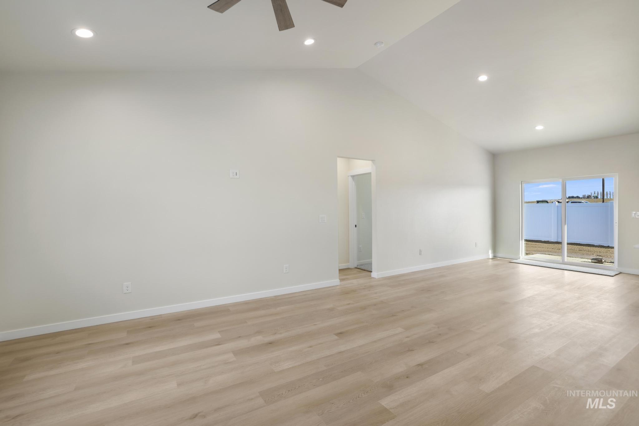 2014 Regan St, Jerome, Idaho 83338, 3 Bedrooms, 2 Bathrooms, Residential For Sale, Price $370,000,MLS 98972688