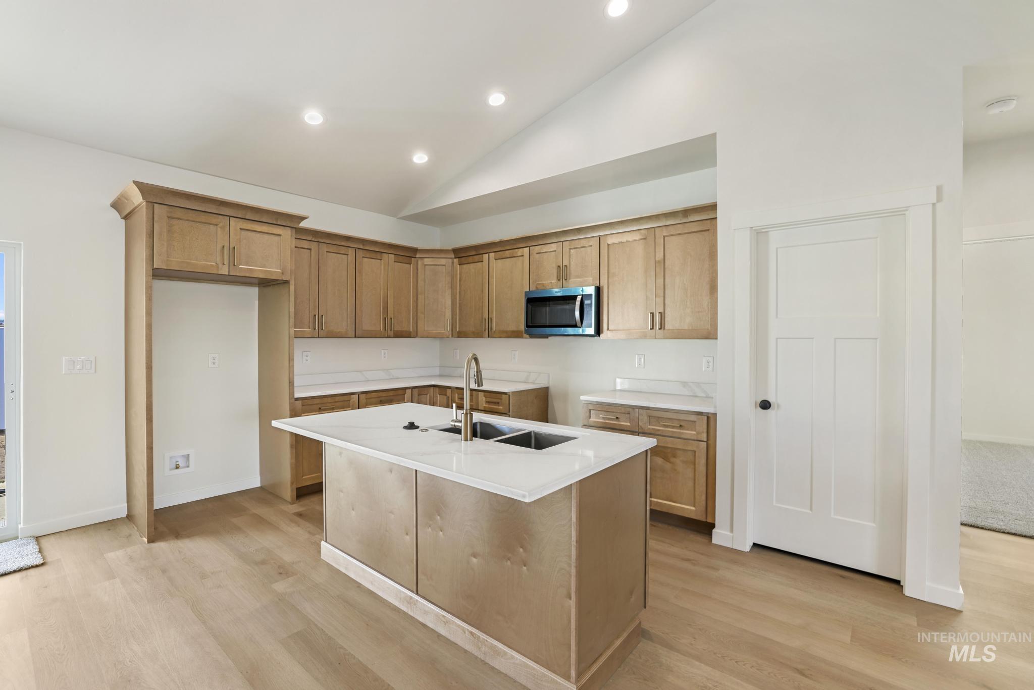 2014 Regan St, Jerome, Idaho 83338, 3 Bedrooms, 2 Bathrooms, Residential For Sale, Price $379,900,MLS 98972688