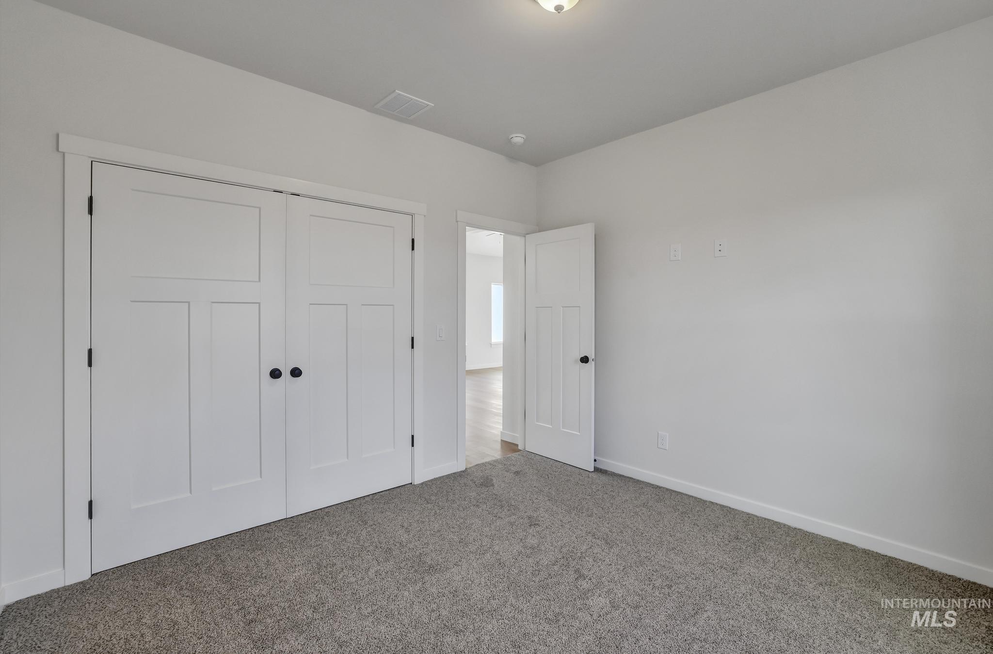 910 23rd Ave E, Jerome, Idaho 83338, 3 Bedrooms, 2 Bathrooms, Residential For Sale, Price $379,900, 98972690