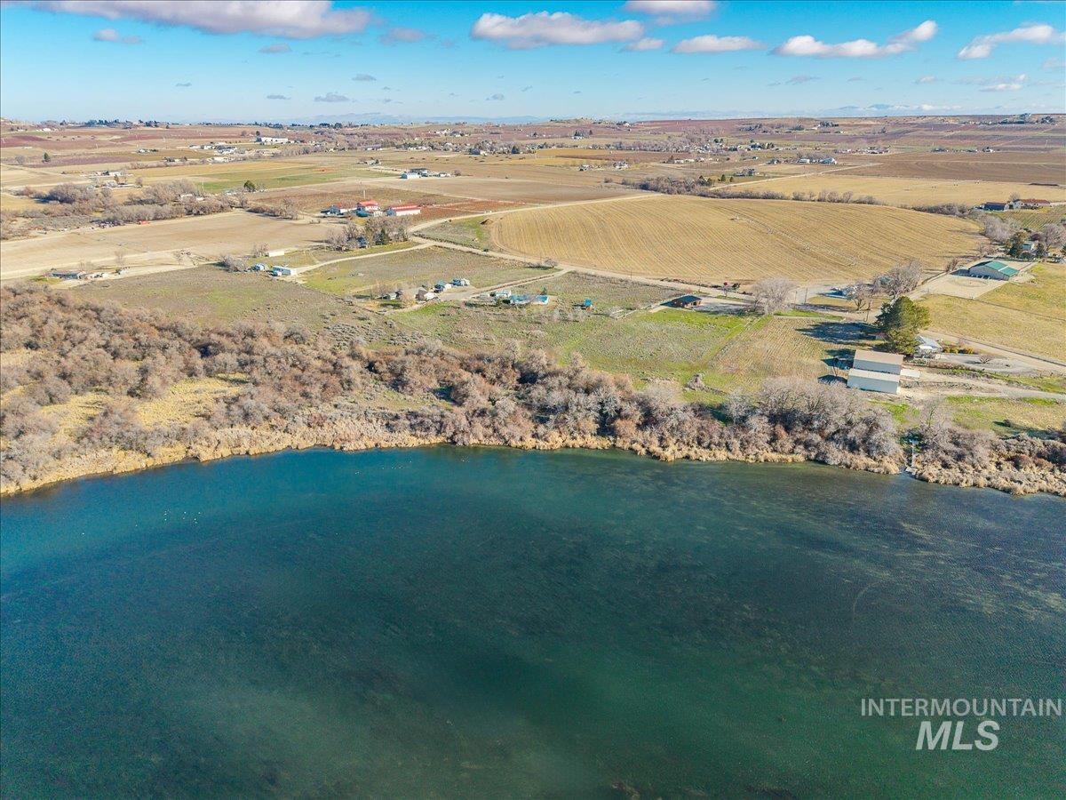 14291 Plum Rd, Caldwell, Idaho 83607, 3 Bedrooms, 2 Bathrooms, Residential For Sale, Price $450,000,MLS 98972691