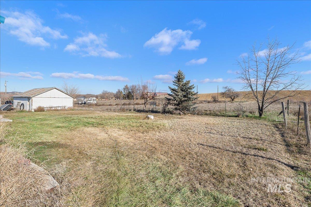 14291 Plum Rd, Caldwell, Idaho 83607, 3 Bedrooms, 2 Bathrooms, Residential For Sale, Price $450,000,MLS 98972691