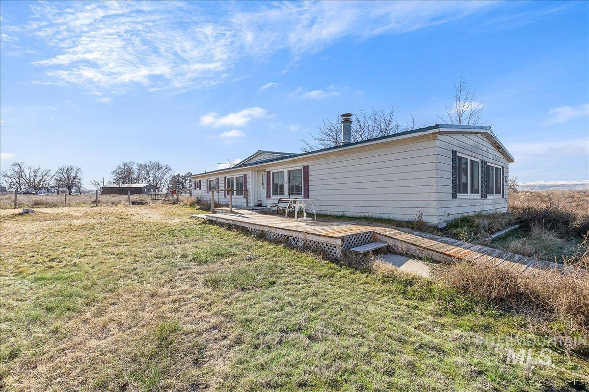 14291 Plum Rd, Caldwell, Idaho 83607, 3 Bedrooms, 2 Bathrooms, Residential For Sale, Price $450,000,MLS 98972691