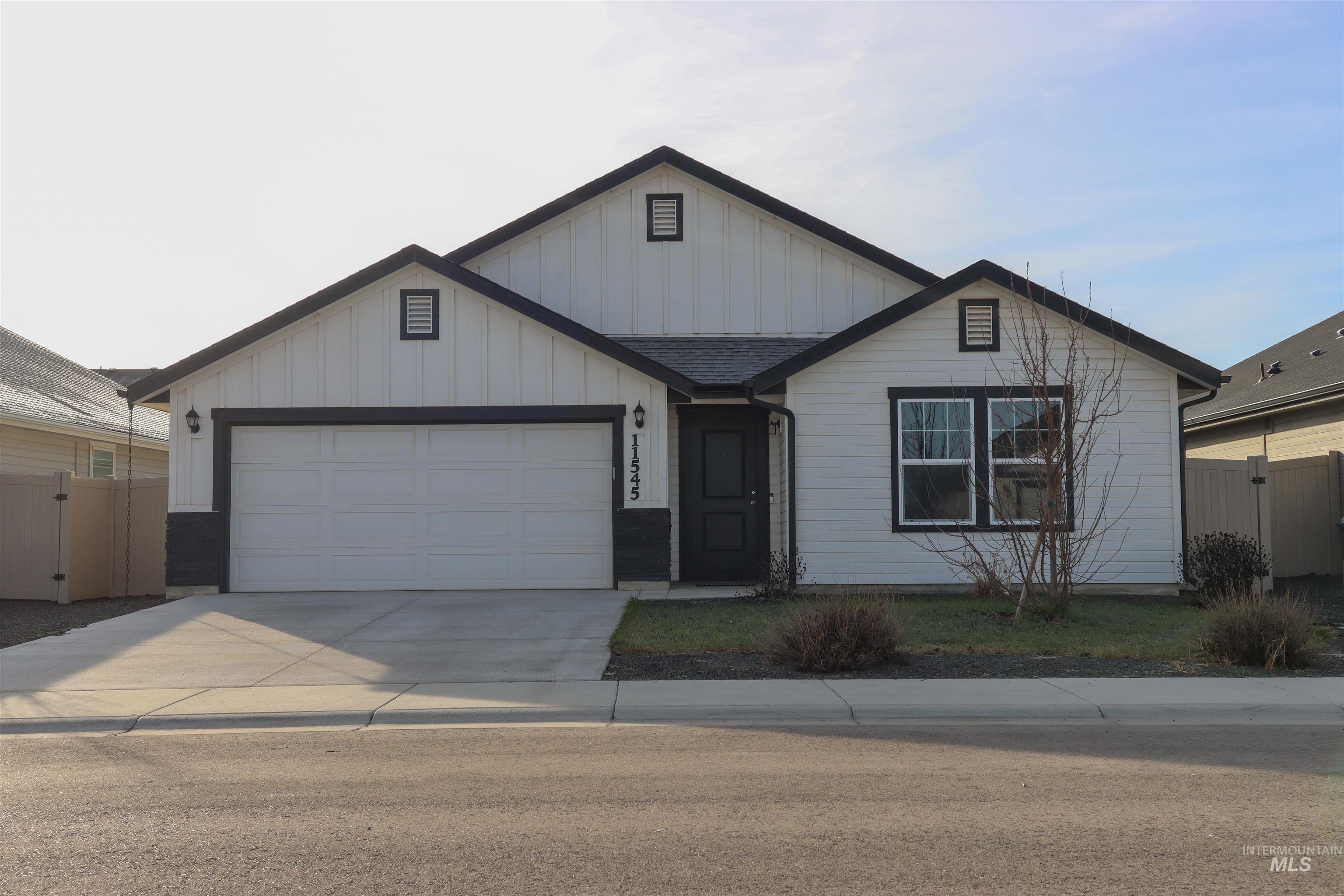 11545 W Trooper St, Nampa, Idaho 83651, 3 Bedrooms, 2 Bathrooms, Residential For Sale, Price $419,000,MLS 98972692
