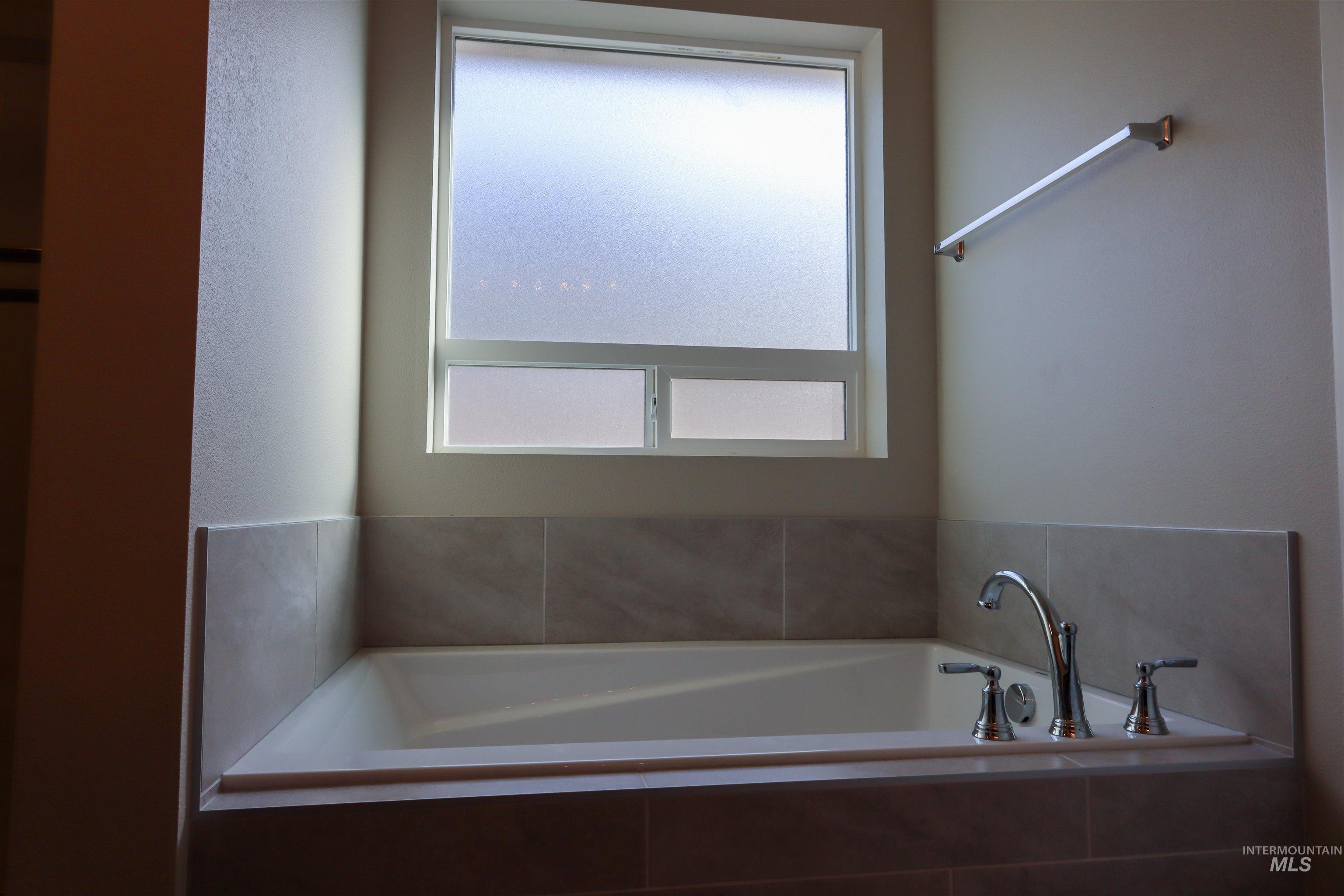 11545 W Trooper St, Nampa, Idaho 83651, 3 Bedrooms, 2 Bathrooms, Residential For Sale, Price $419,000,MLS 98972692