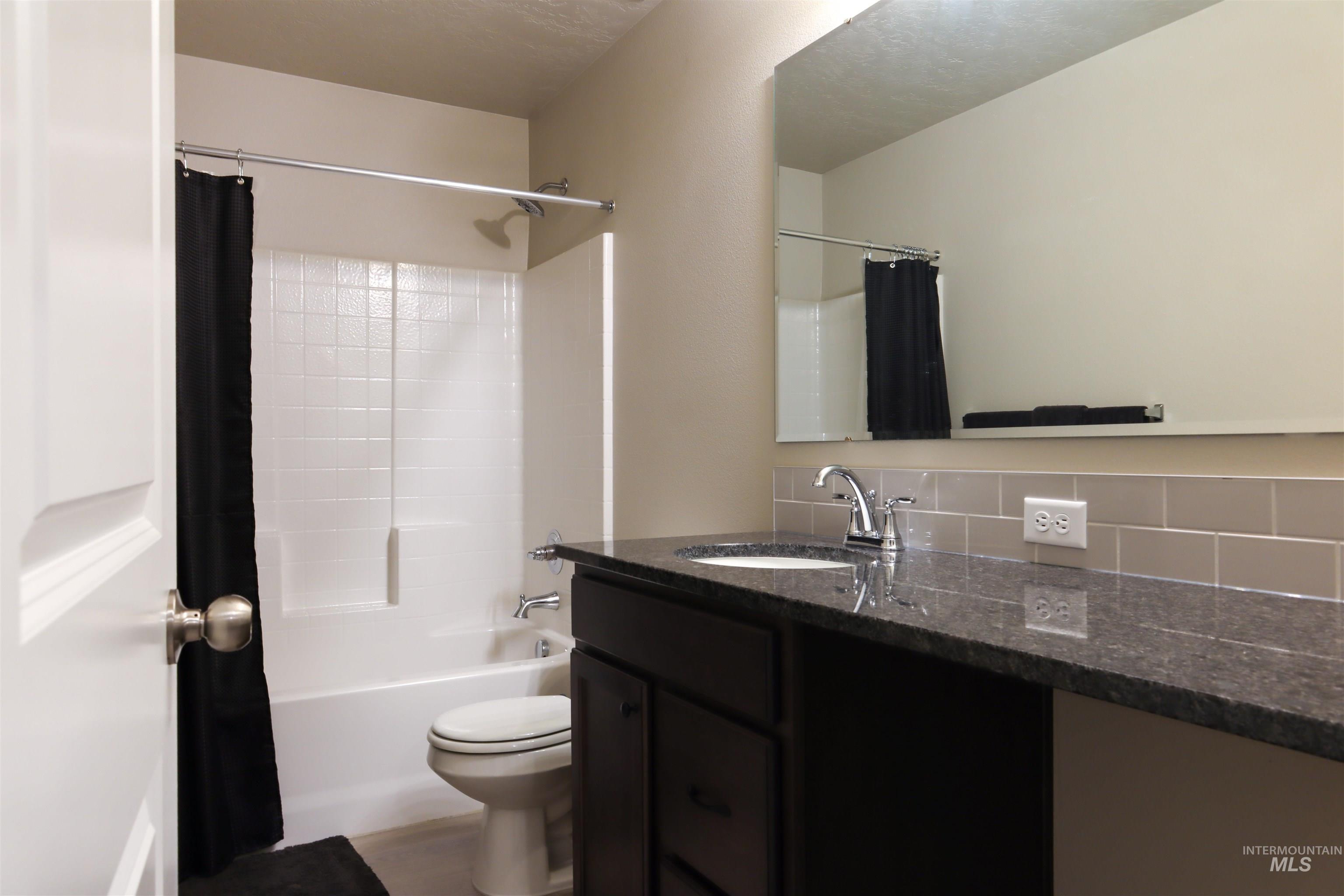 11545 W Trooper St, Nampa, Idaho 83651, 3 Bedrooms, 2 Bathrooms, Residential For Sale, Price $419,000,MLS 98972692