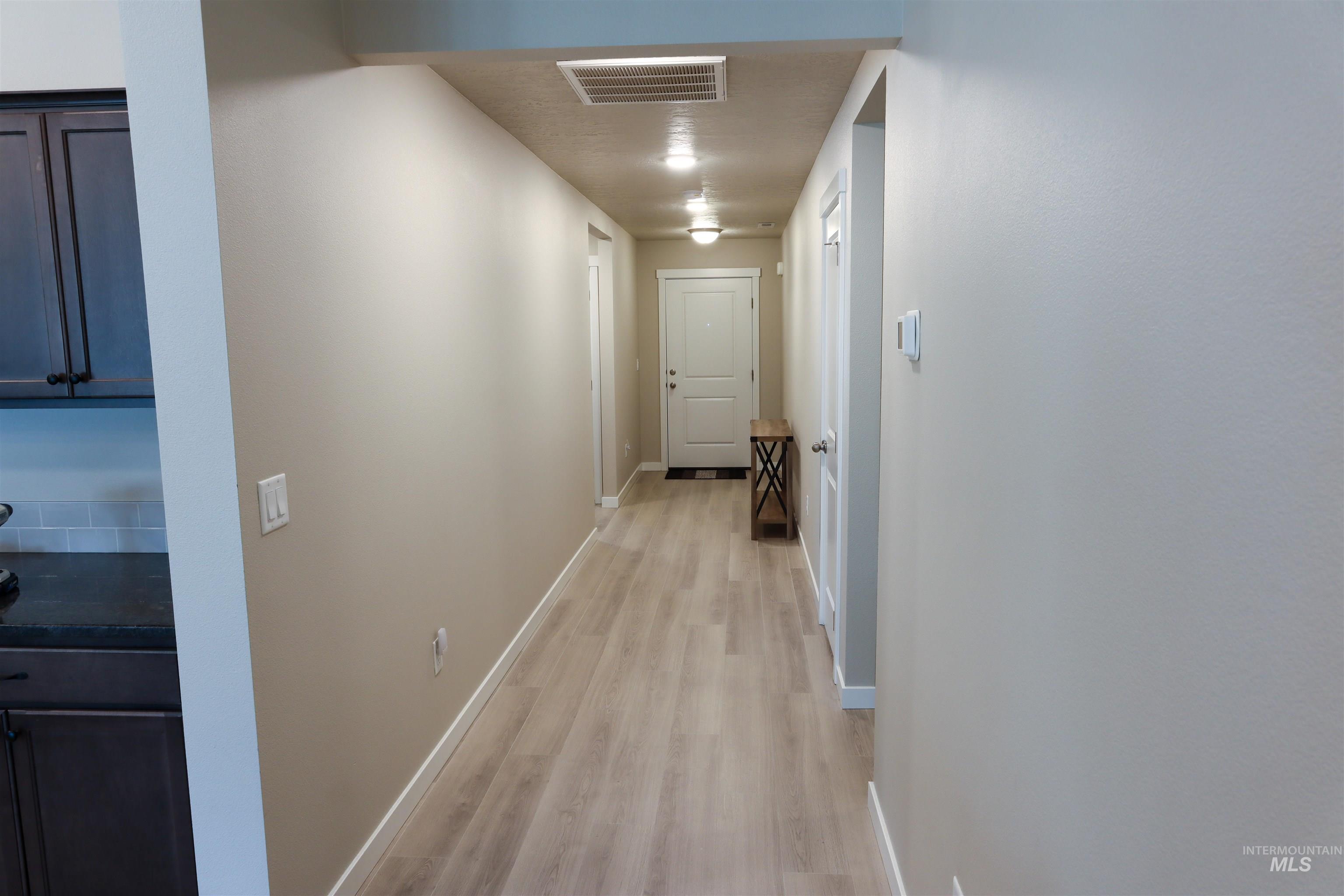 11545 W Trooper St, Nampa, Idaho 83651, 3 Bedrooms, 2 Bathrooms, Residential For Sale, Price $419,000,MLS 98972692