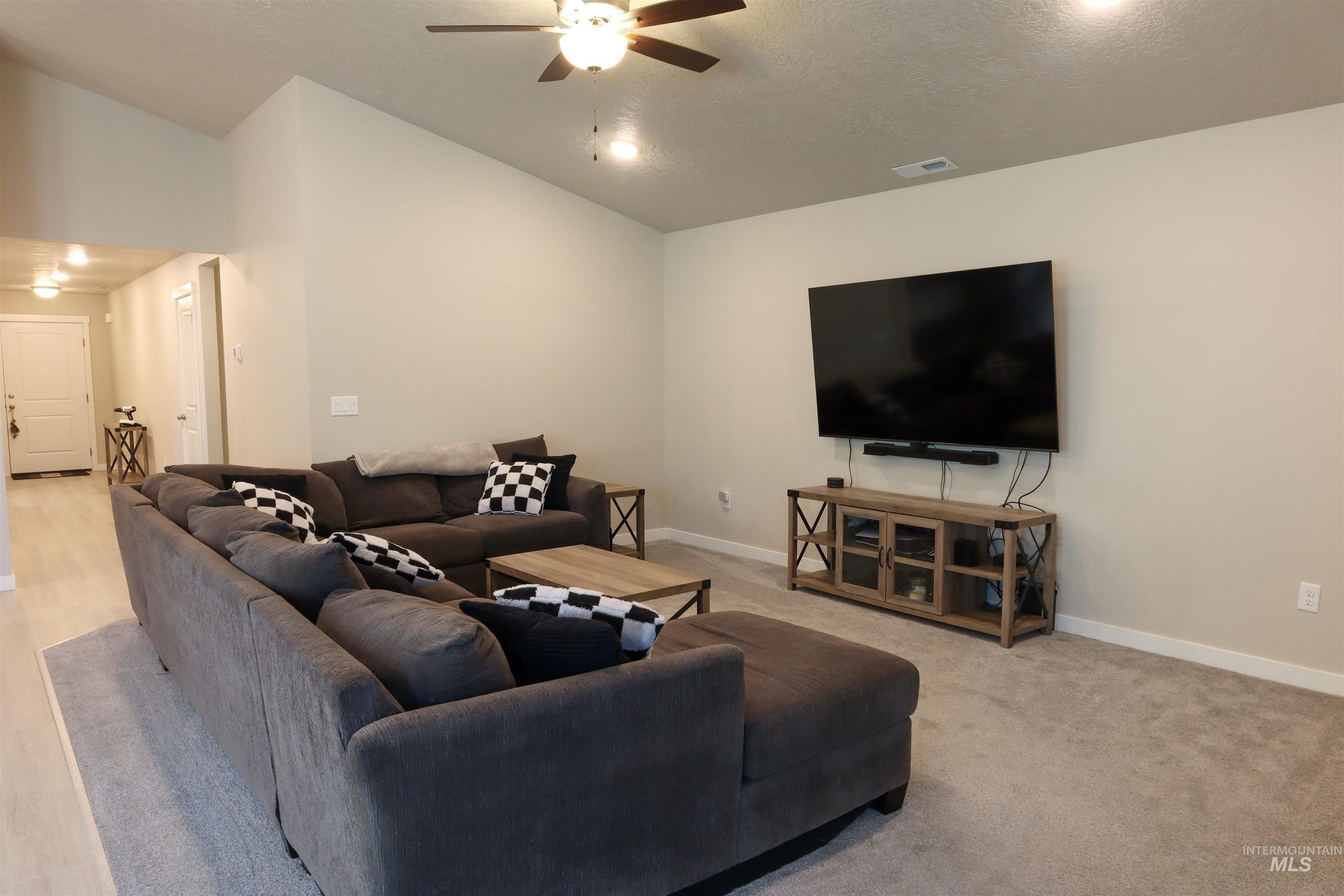 11545 W Trooper St, Nampa, Idaho 83651, 3 Bedrooms, 2 Bathrooms, Residential For Sale, Price $419,000,MLS 98972692