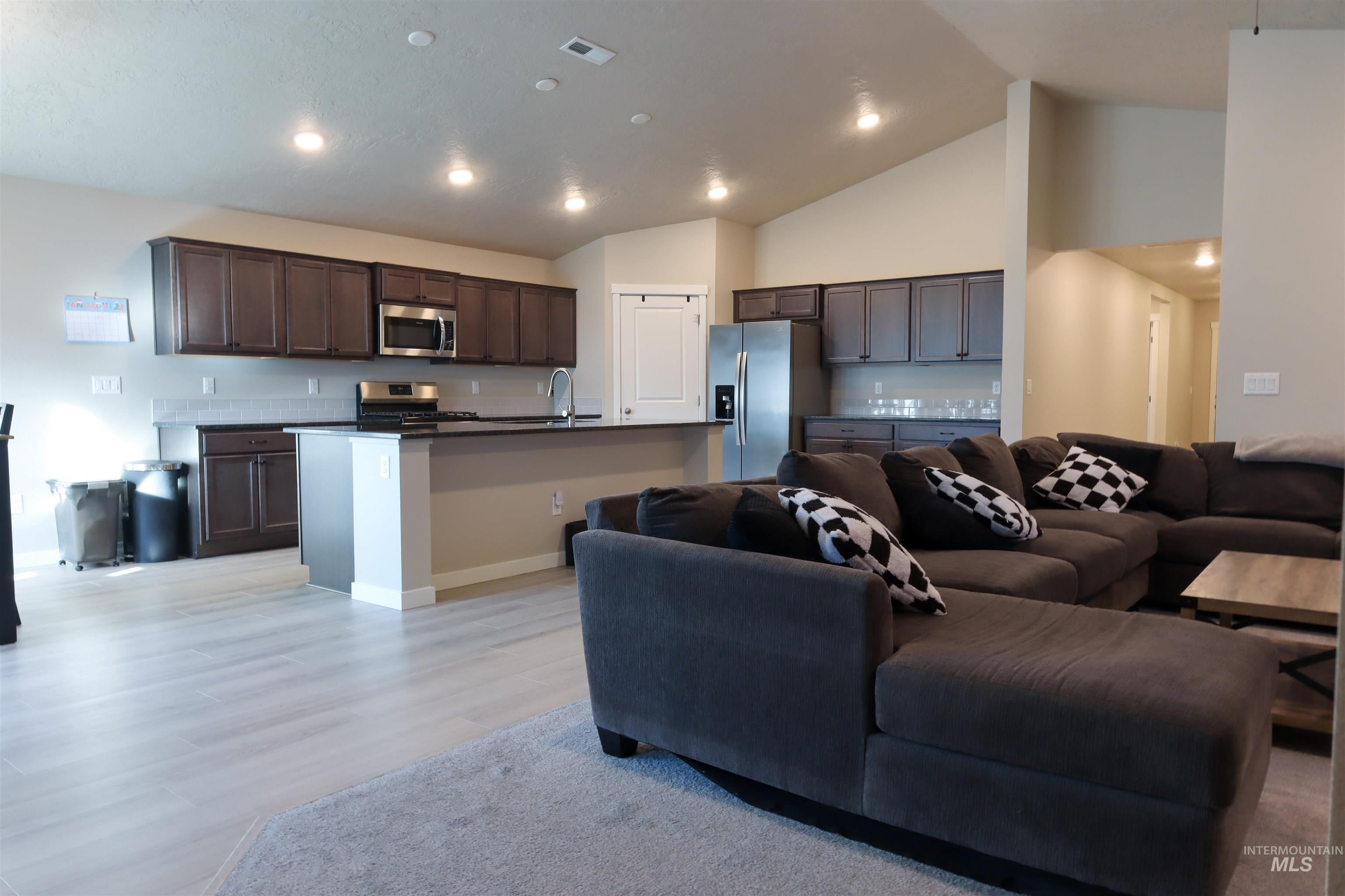 11545 W Trooper St, Nampa, Idaho 83651, 3 Bedrooms, 2 Bathrooms, Residential For Sale, Price $419,000,MLS 98972692