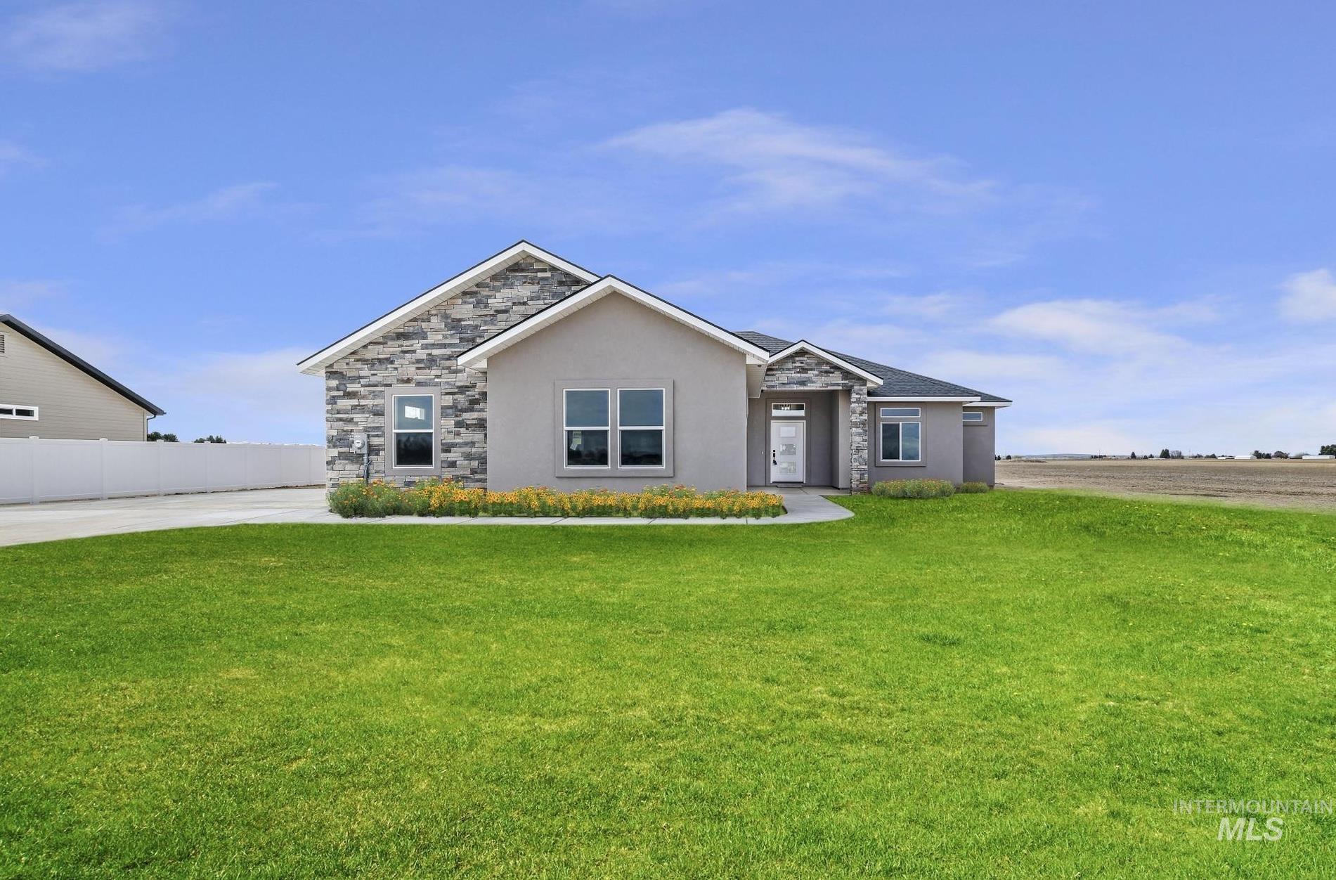 3677 E 3735 N, Kimberly, Idaho 83341, 4 Bedrooms, 2 Bathrooms, Residential For Sale, Price $649,900,MLS 98972694