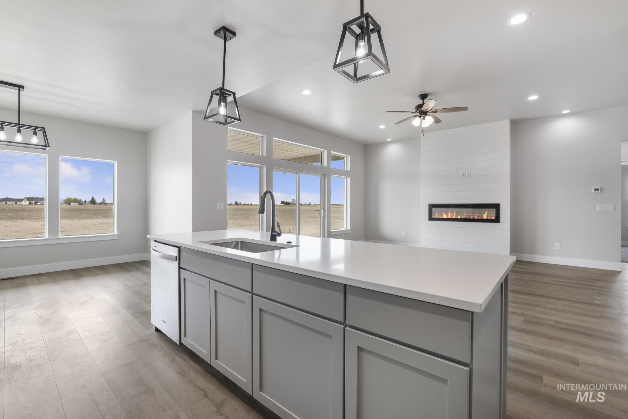 3677 E 3735 N, Kimberly, Idaho 83341, 4 Bedrooms, 2 Bathrooms, Residential For Sale, Price $649,900,MLS 98972694