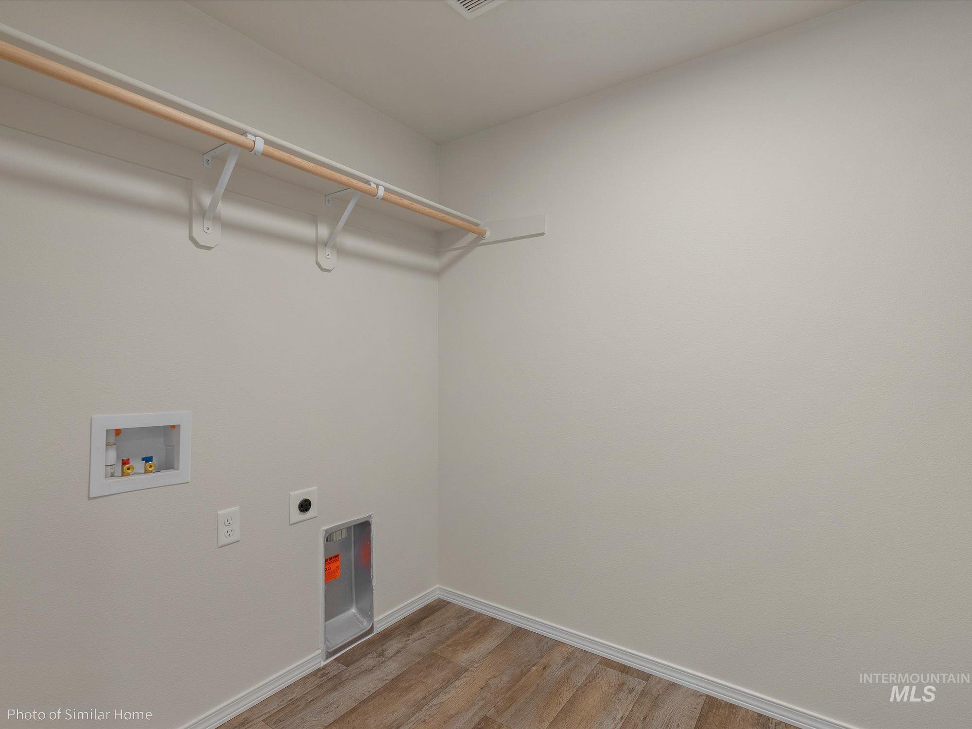 7221 W Rygate Dr., Boise, Idaho 83714, 3 Bedrooms, 2.5 Bathrooms, Residential For Sale, Price $477,990,MLS 98972699