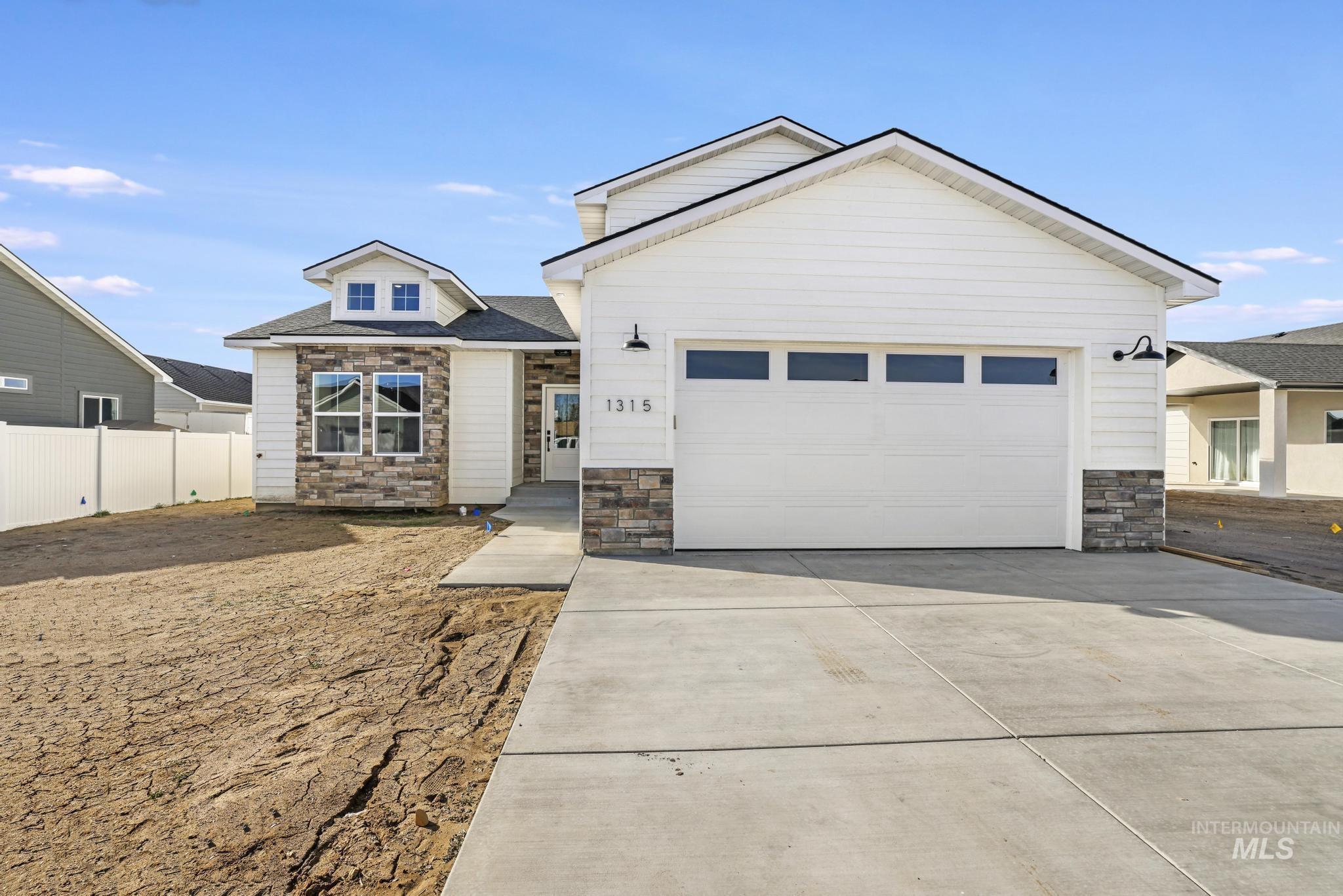 1315 J Street, Rupert, Idaho 83350, 4 Bedrooms, 2.5 Bathrooms, Residential For Sale, Price $395,000,MLS 98972702