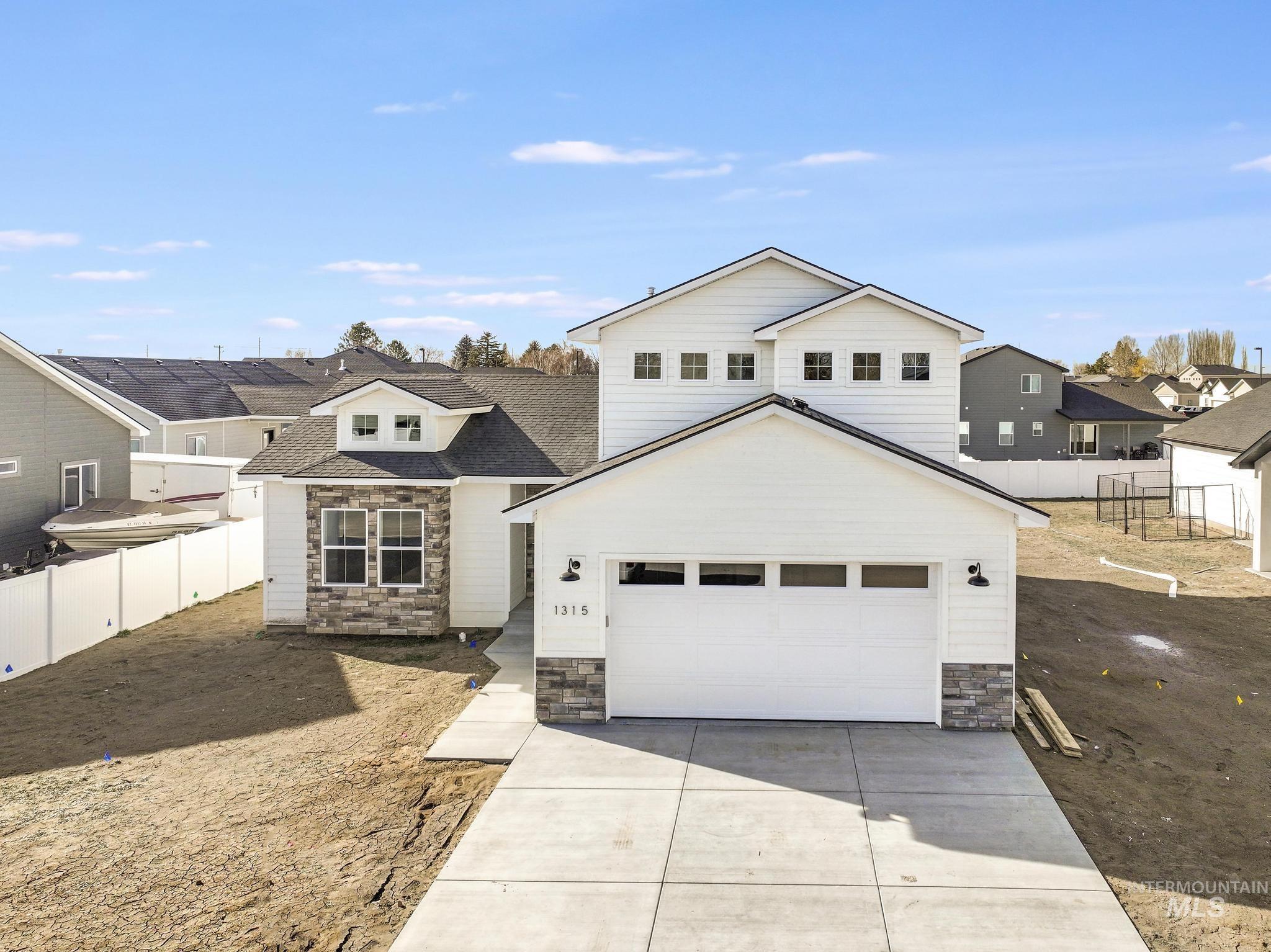 1315 J Street, Rupert, Idaho 83350, 4 Bedrooms, 2.5 Bathrooms, Residential For Sale, Price $395,000,MLS 98972702