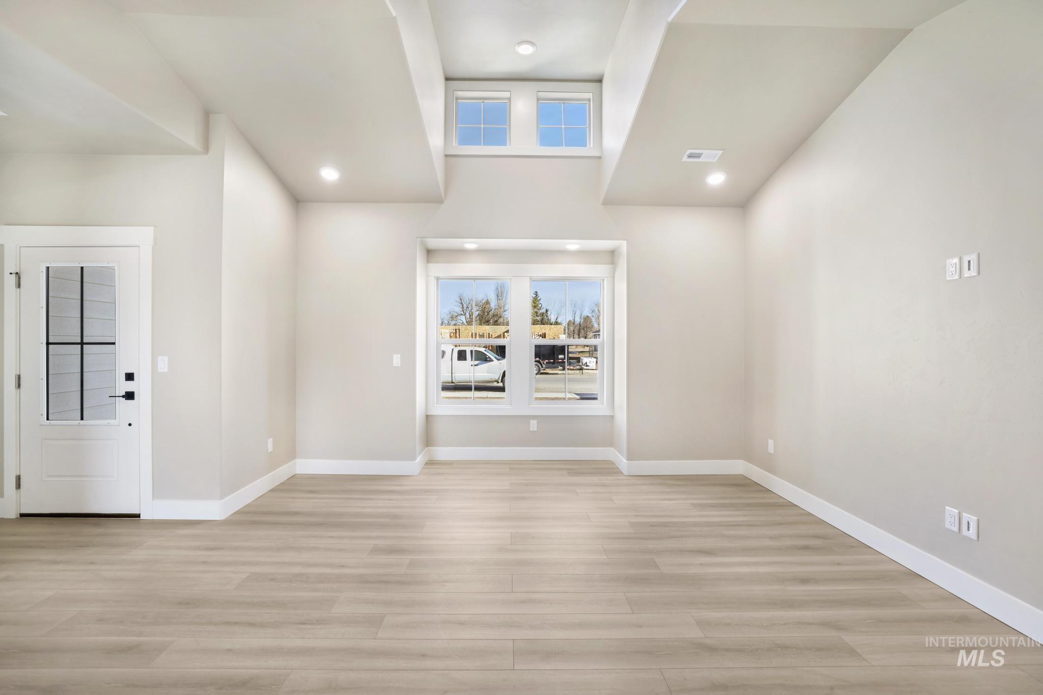 1315 J Street, Rupert, Idaho 83350, 4 Bedrooms, 2.5 Bathrooms, Residential For Sale, Price $395,000,MLS 98972702