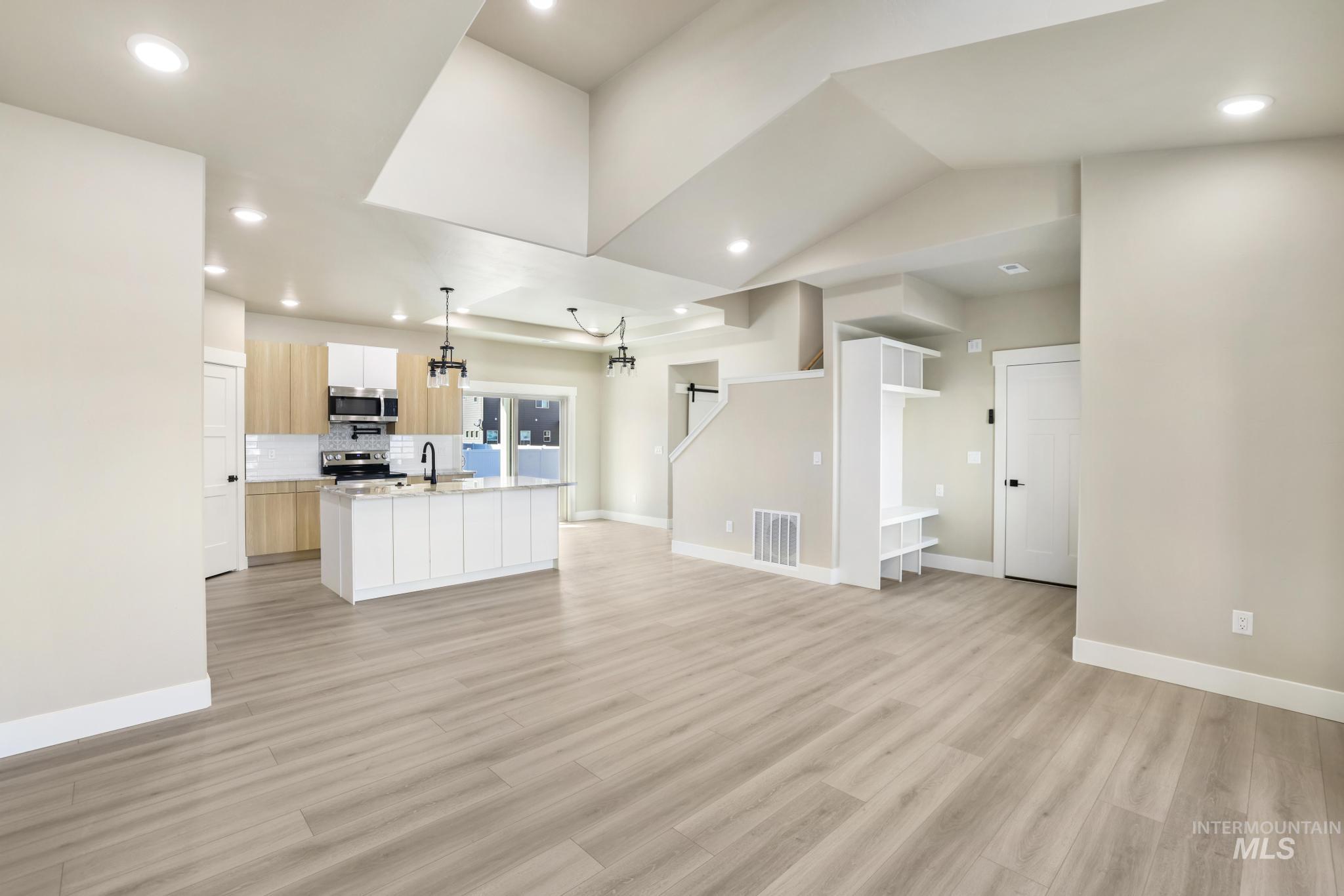 1315 J Street, Rupert, Idaho 83350, 4 Bedrooms, 2.5 Bathrooms, Residential For Sale, Price $395,000,MLS 98972702