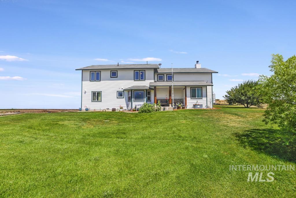 568 N 150 E, Shoshone, Idaho 83352, 4 Bedrooms, 2.5 Bathrooms, Residential For Sale, Price $547,000,MLS 98972703