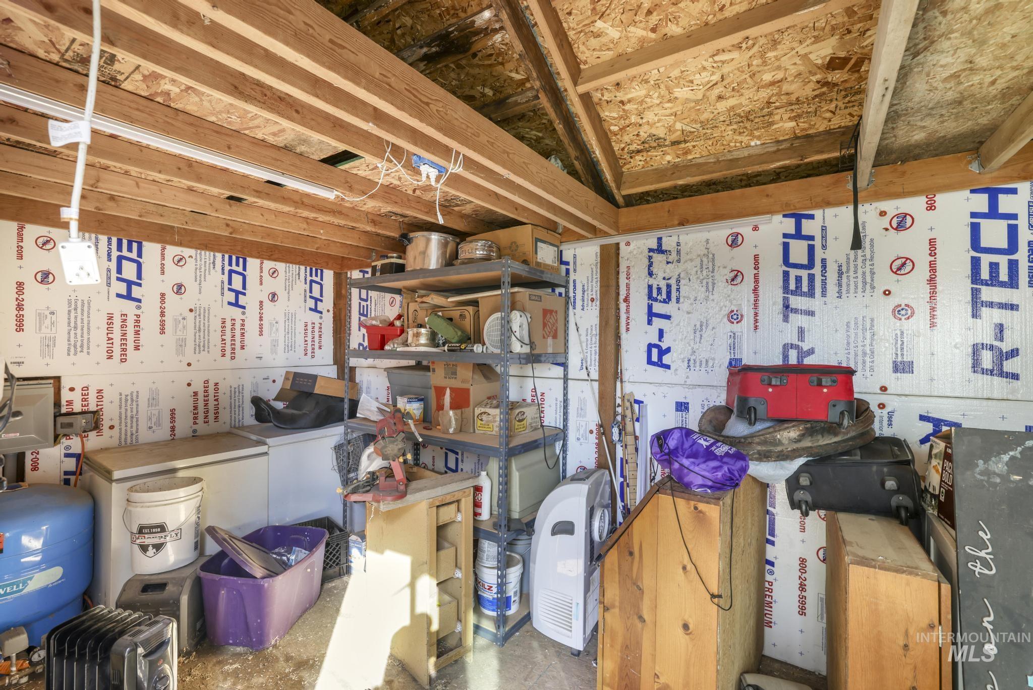 4343 N 1200 E, Buhl, Idaho 83316, 2 Bedrooms, 1 Bathroom, Residential For Sale, Price $330,000,MLS 98972706