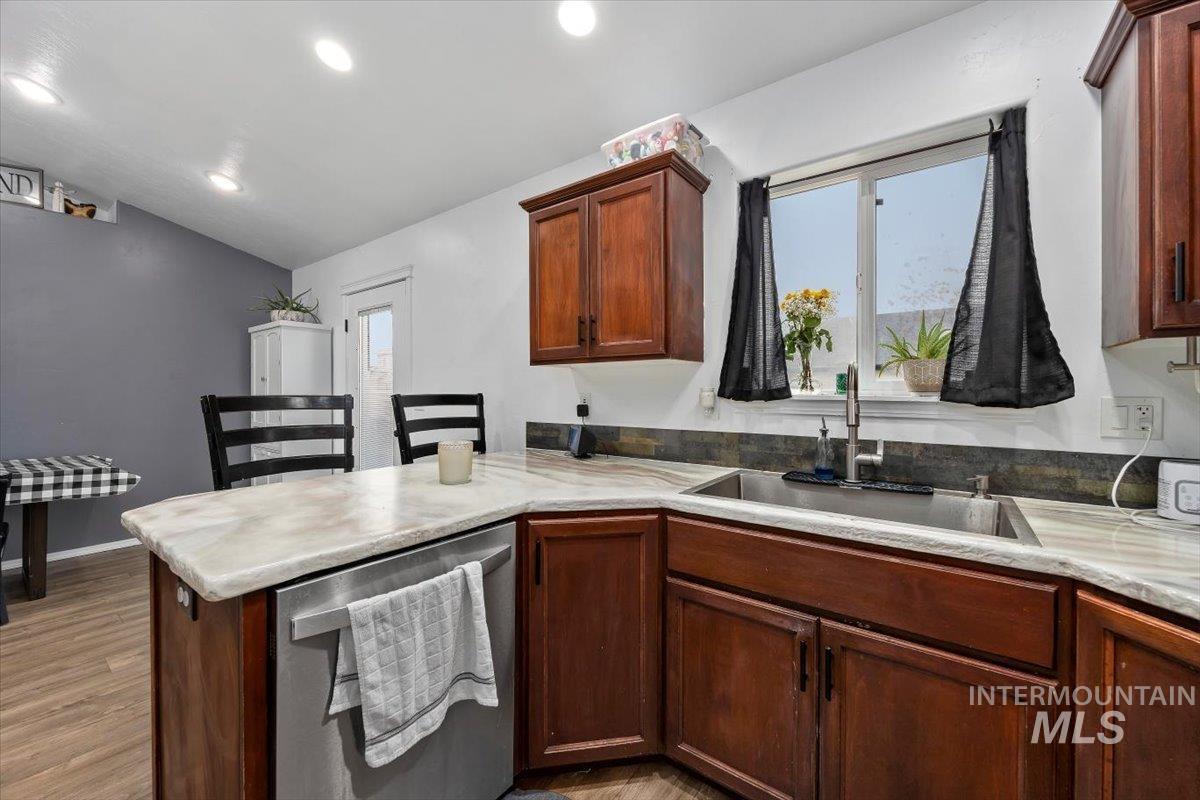 2543 Yellowstone Trail, Burley, Idaho 83318, 3 Bedrooms, 2 Bathrooms, Residential For Sale, Price $330,000,MLS 98972717