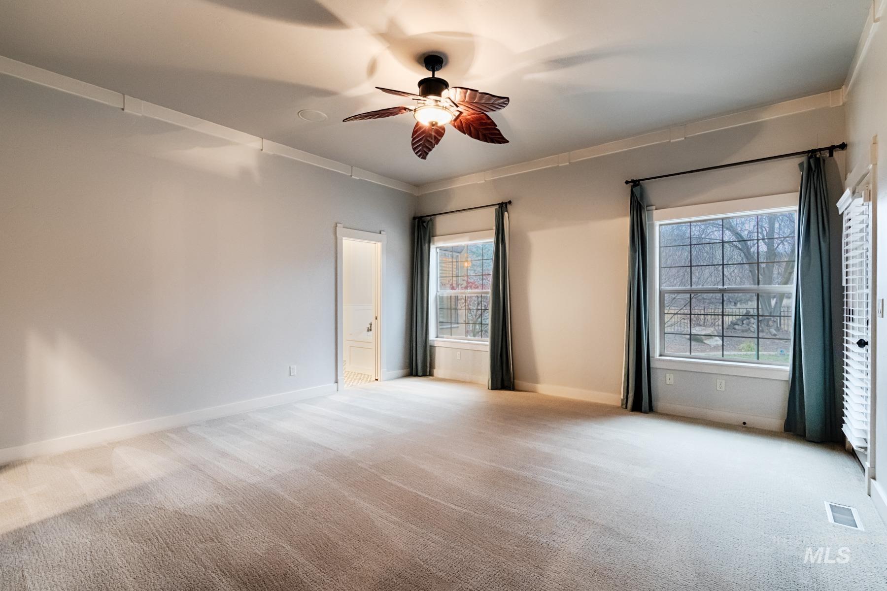 4328 W Miners Farm Dr., Boise, Idaho 83714, 3 Bedrooms, 2.5 Bathrooms, Residential For Sale, Price $770,000,MLS 98972719