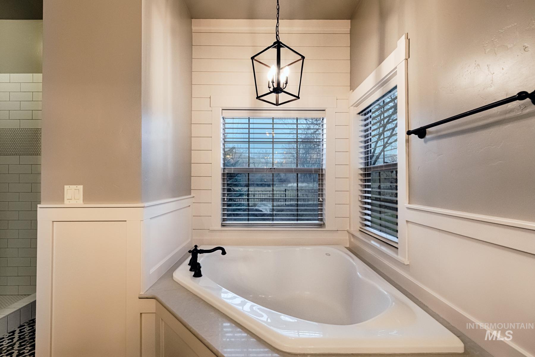 4328 W Miners Farm Dr., Boise, Idaho 83714, 3 Bedrooms, 2.5 Bathrooms, Residential For Sale, Price $770,000,MLS 98972719