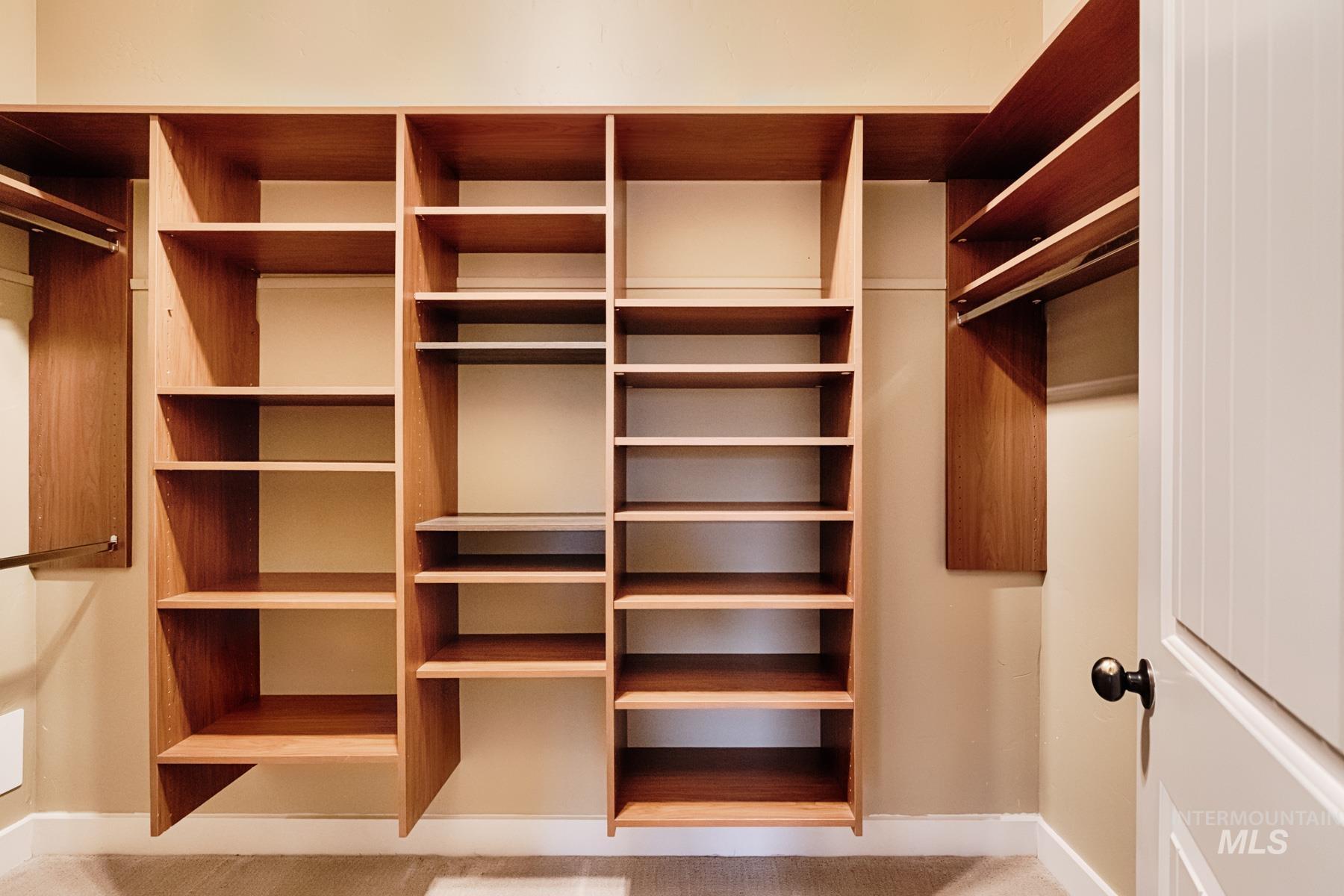 4328 W Miners Farm Dr., Boise, Idaho 83714, 3 Bedrooms, 2.5 Bathrooms, Residential For Sale, Price $770,000,MLS 98972719