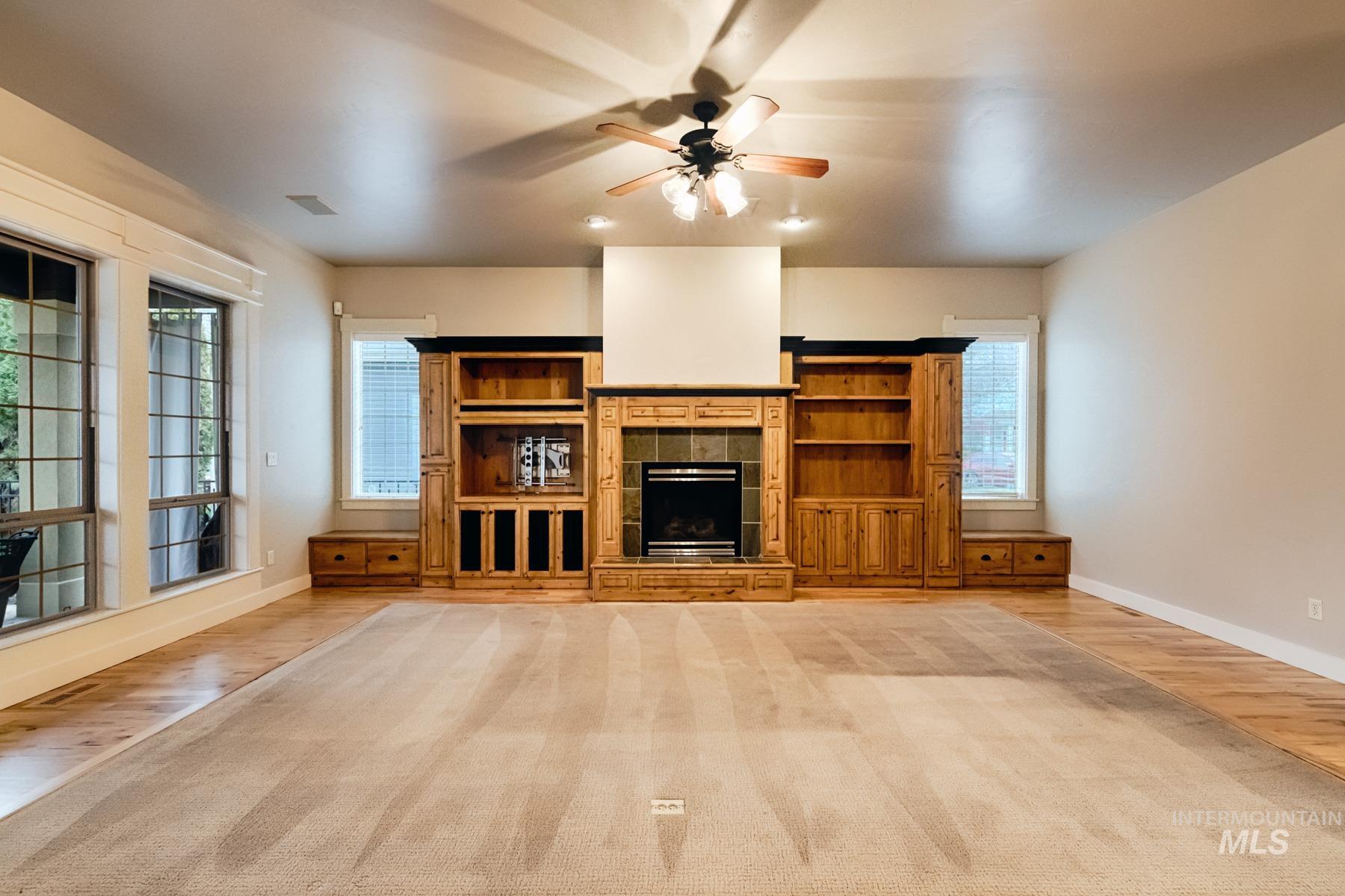 4328 W Miners Farm Dr., Boise, Idaho 83714, 3 Bedrooms, 2.5 Bathrooms, Residential For Sale, Price $770,000,MLS 98972719