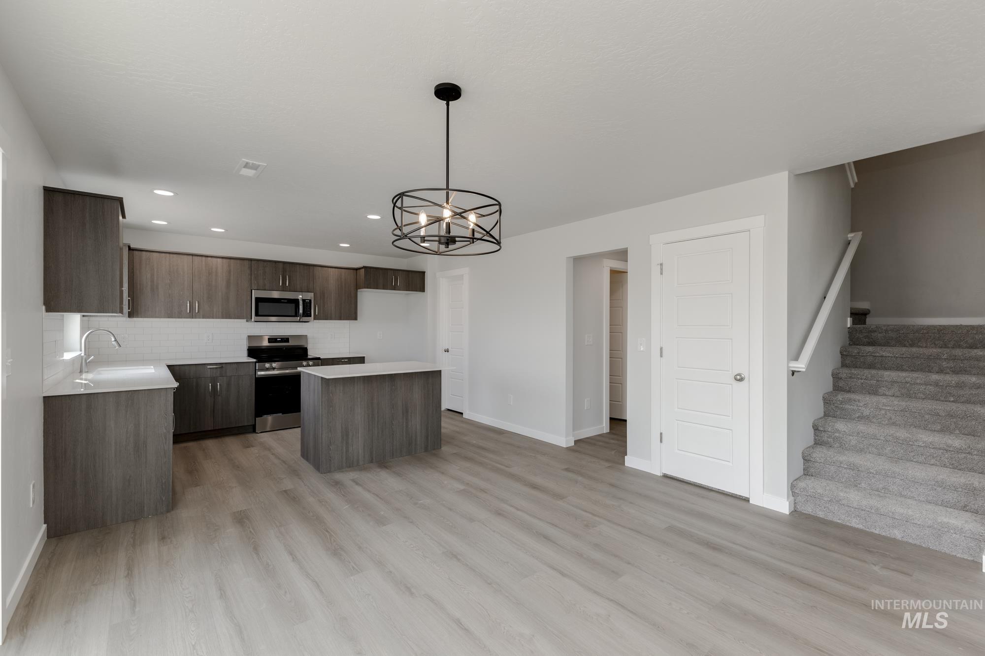 18403 N Trumpet Lily Ave, Nampa, Idaho 83687, 4 Bedrooms, 2.5 Bathrooms, Residential For Sale, Price $439,990,MLS 98972721