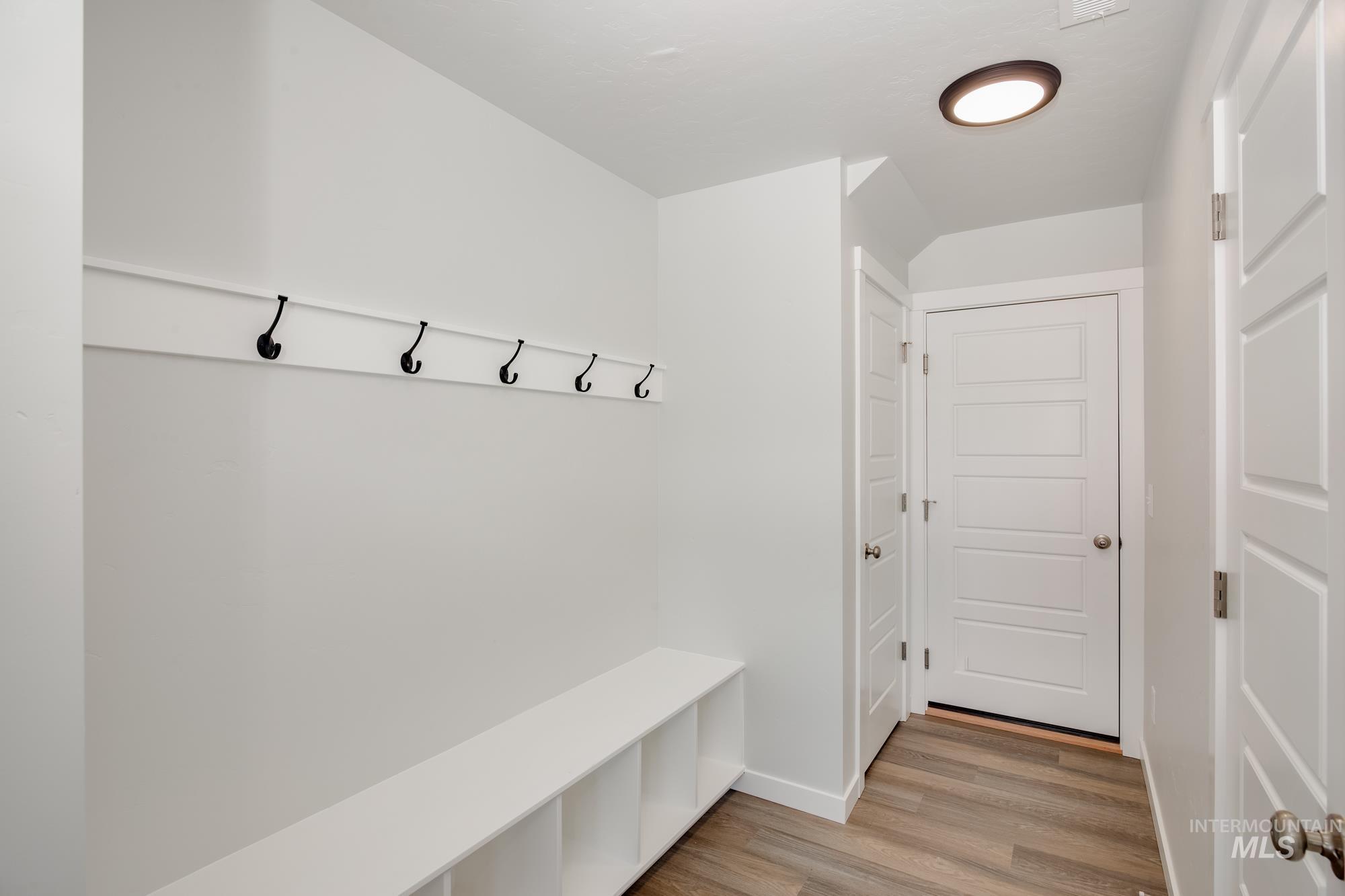 18447 N Sweet William Ave, Nampa, Idaho 83687, 4 Bedrooms, 2.5 Bathrooms, Residential For Sale, Price $484,990,MLS 98972722