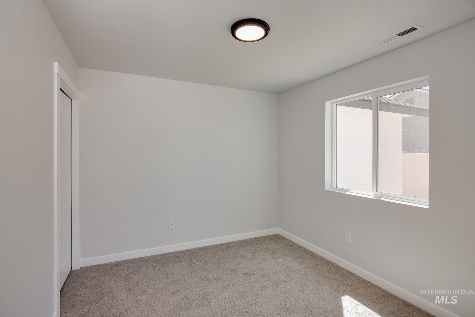 18447 N Sweet William Ave, Nampa, Idaho 83687, 4 Bedrooms, 2.5 Bathrooms, Residential For Sale, Price $484,990,MLS 98972722