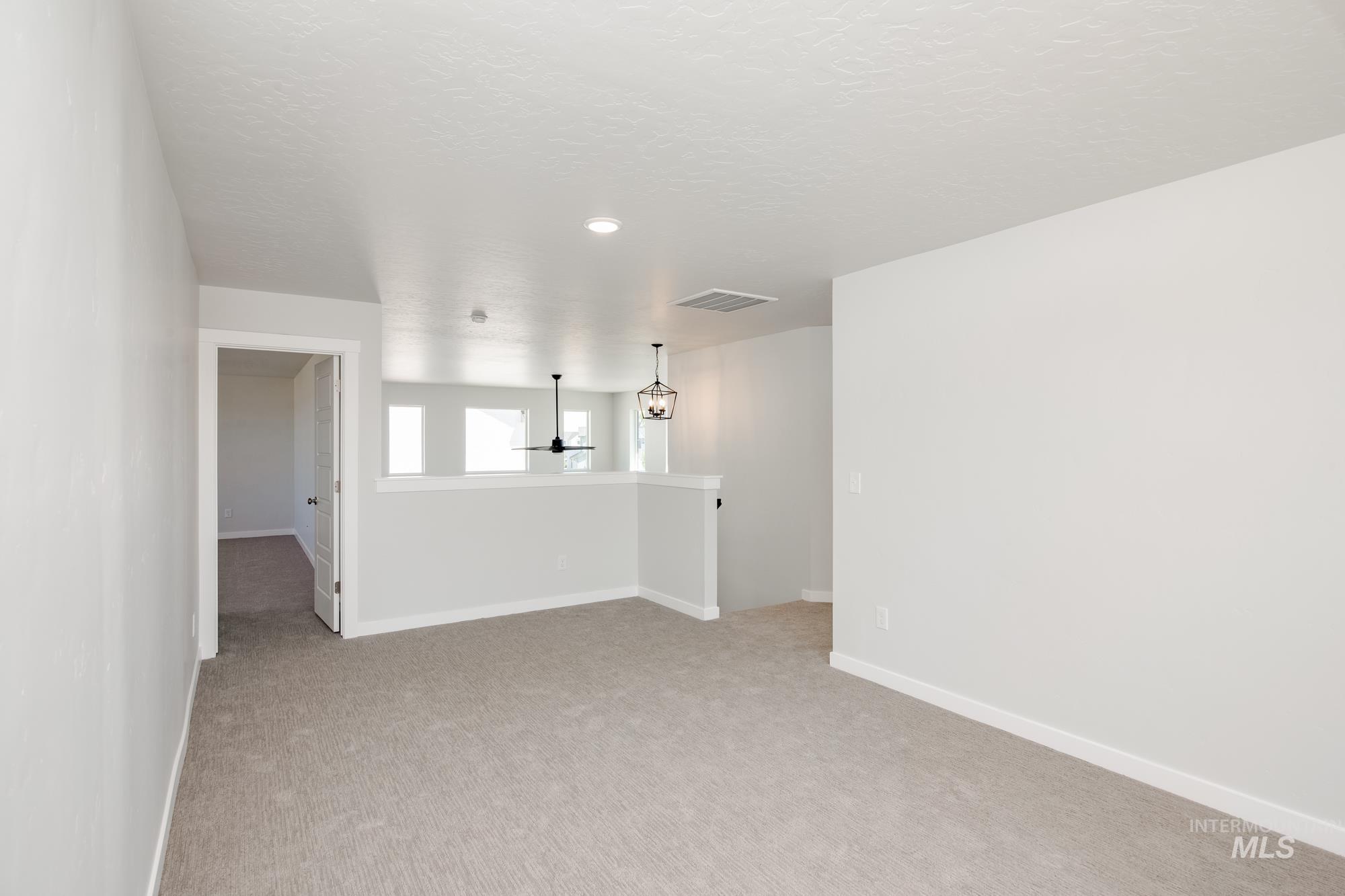 18447 N Sweet William Ave, Nampa, Idaho 83687, 4 Bedrooms, 2.5 Bathrooms, Residential For Sale, Price $484,990,MLS 98972722