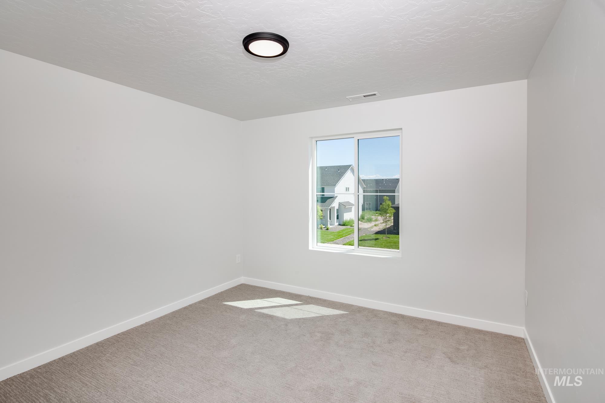 18447 N Sweet William Ave, Nampa, Idaho 83687, 4 Bedrooms, 2.5 Bathrooms, Residential For Sale, Price $484,990,MLS 98972722