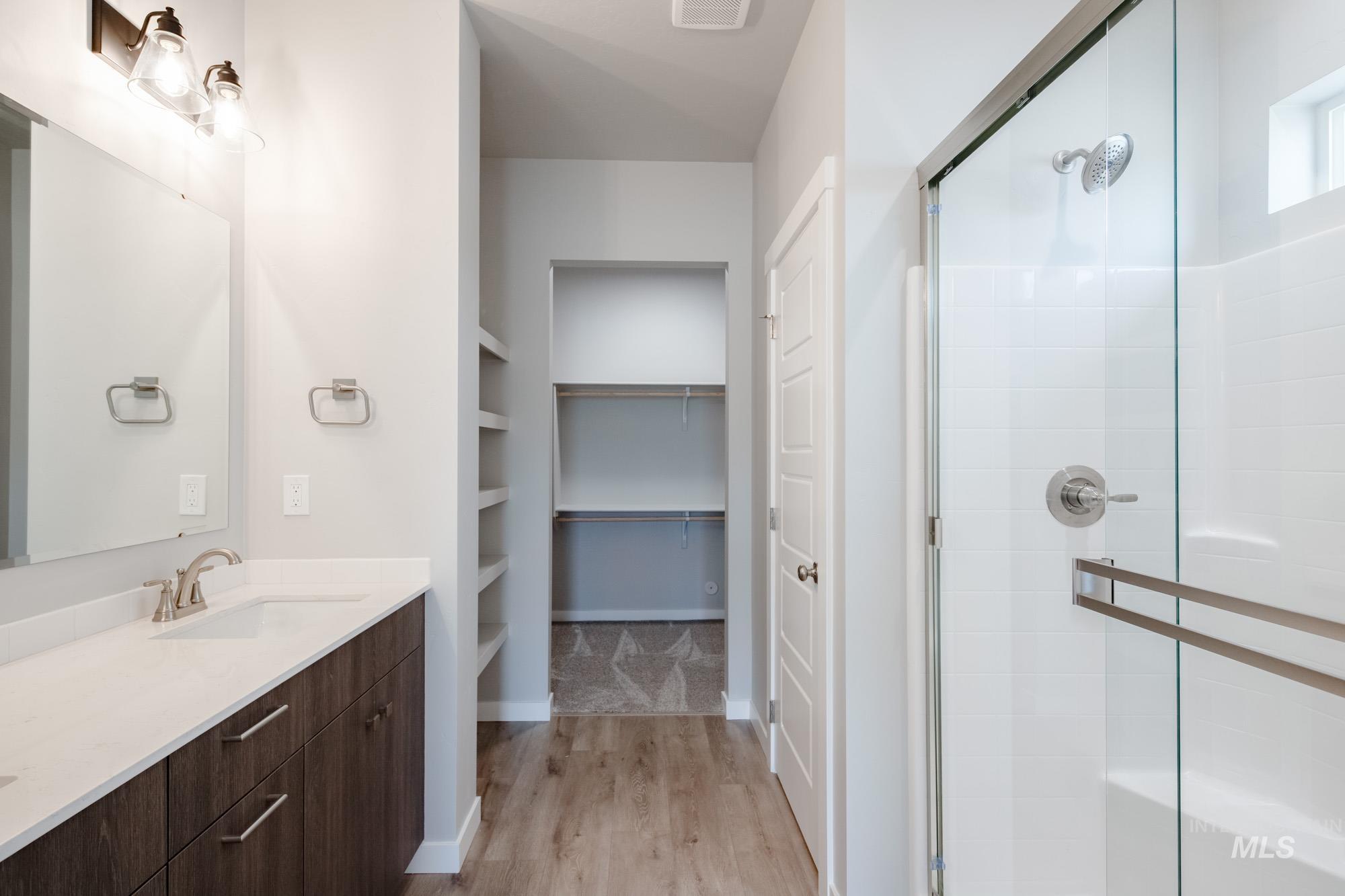 17606 N Boone Peak Ave, Nampa, Idaho 83687, 3 Bedrooms, 2 Bathrooms, Residential For Sale, Price $455,990,MLS 98972728