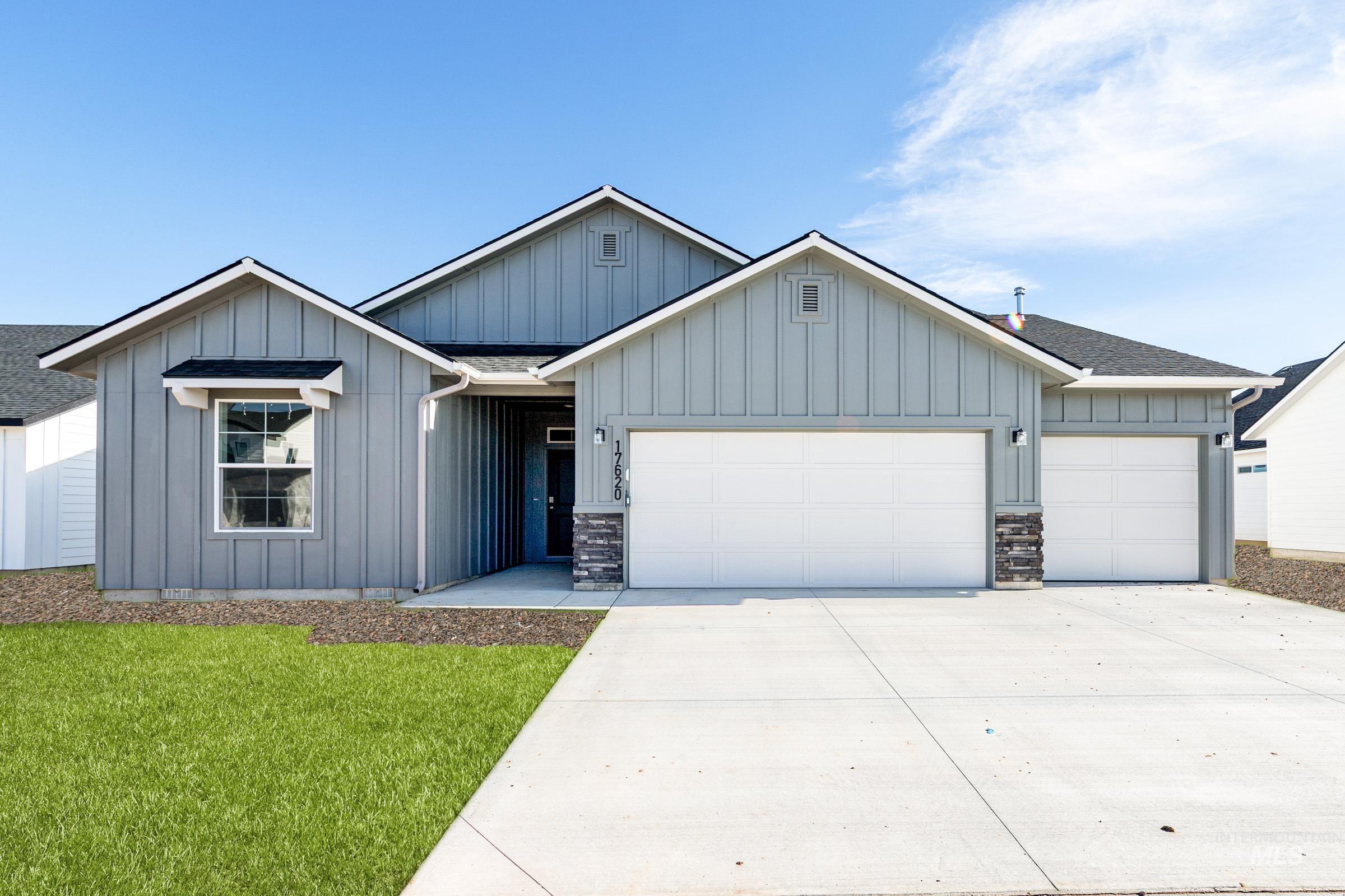 17620 N Boone Peak Ave, Nampa, Idaho 83687, 4 Bedrooms, 2 Bathrooms, Residential For Sale, Price $465,990,MLS 98972729