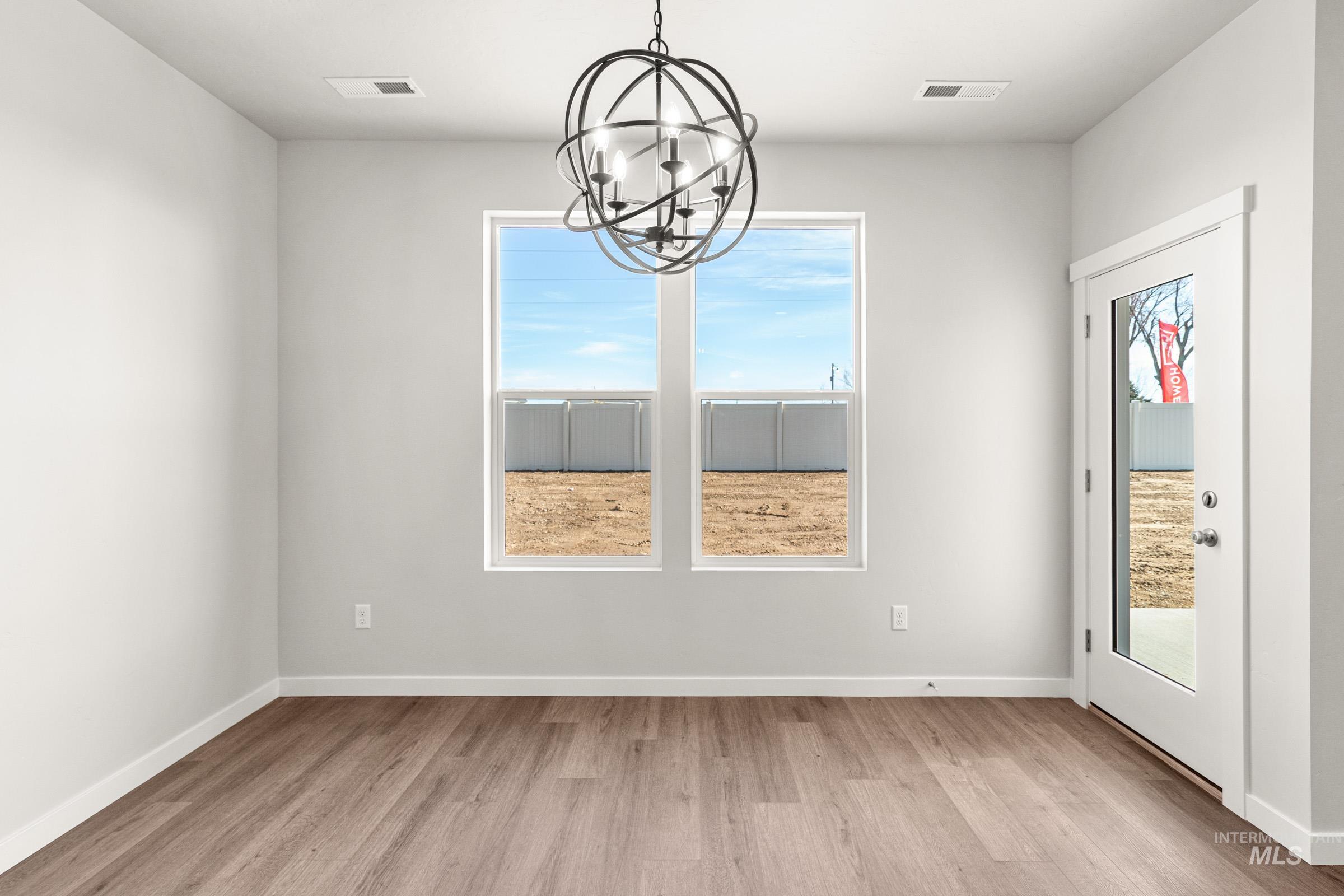 17620 N Boone Peak Ave, Nampa, Idaho 83687, 4 Bedrooms, 2 Bathrooms, Residential For Sale, Price $465,990,MLS 98972729