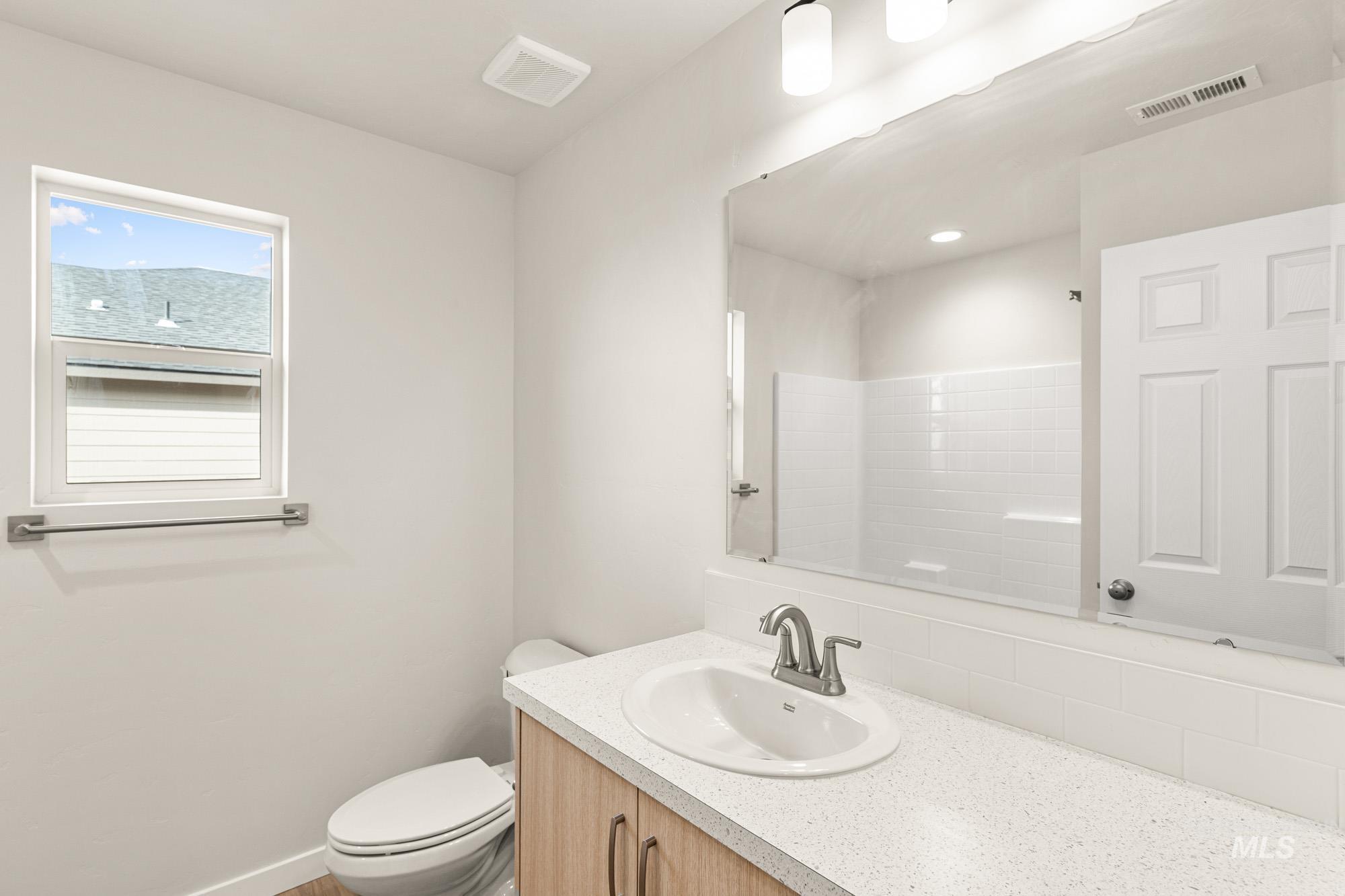 7142 E Shields Dr, Nampa, Idaho 83687, 4 Bedrooms, 2 Bathrooms, Residential For Sale, Price $464,990,MLS 98972731