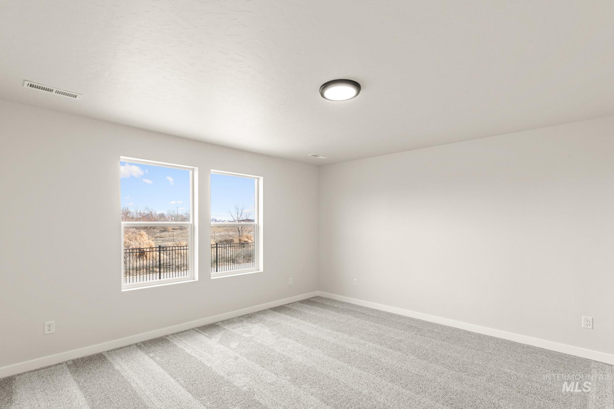 7142 E Shields Dr, Nampa, Idaho 83687, 4 Bedrooms, 2 Bathrooms, Residential For Sale, Price $464,990,MLS 98972731