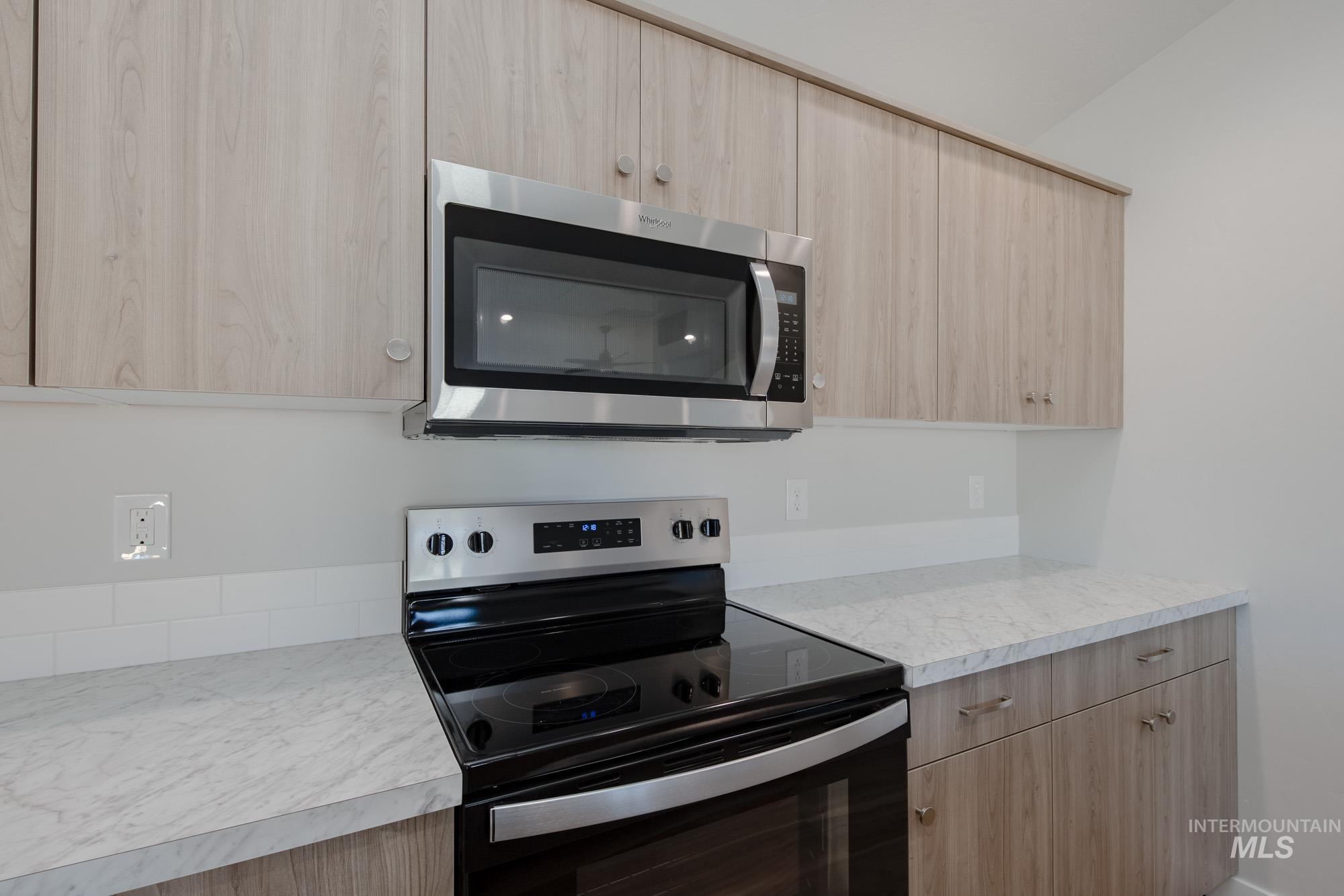 7142 E Shields Dr, Nampa, Idaho 83687, 4 Bedrooms, 2 Bathrooms, Residential For Sale, Price $464,990,MLS 98972731