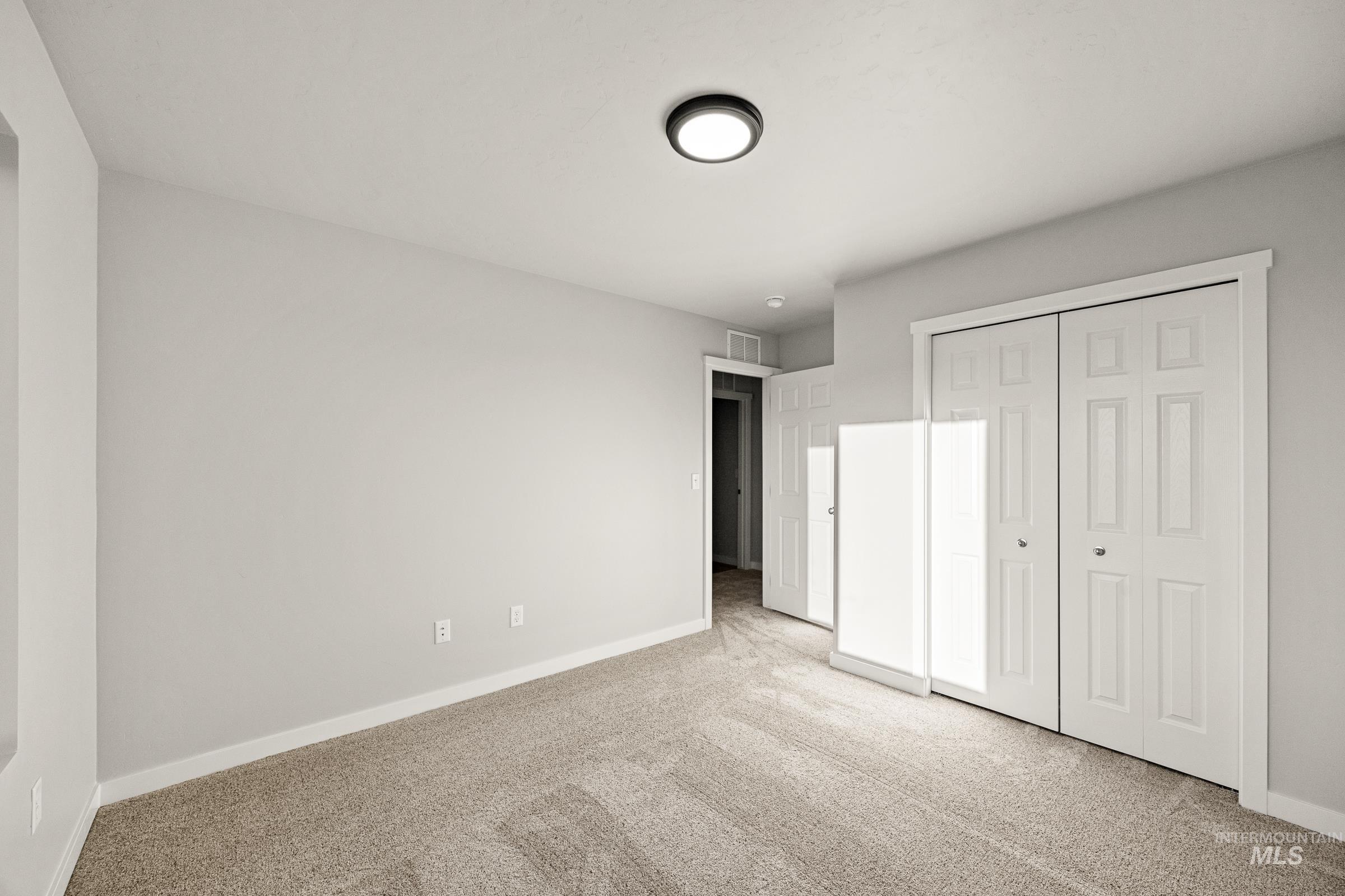 19570 Snowyside Way, Caldwell, Idaho 83605, 3 Bedrooms, 2.5 Bathrooms, Residential For Sale, Price $394,990,MLS 98972732