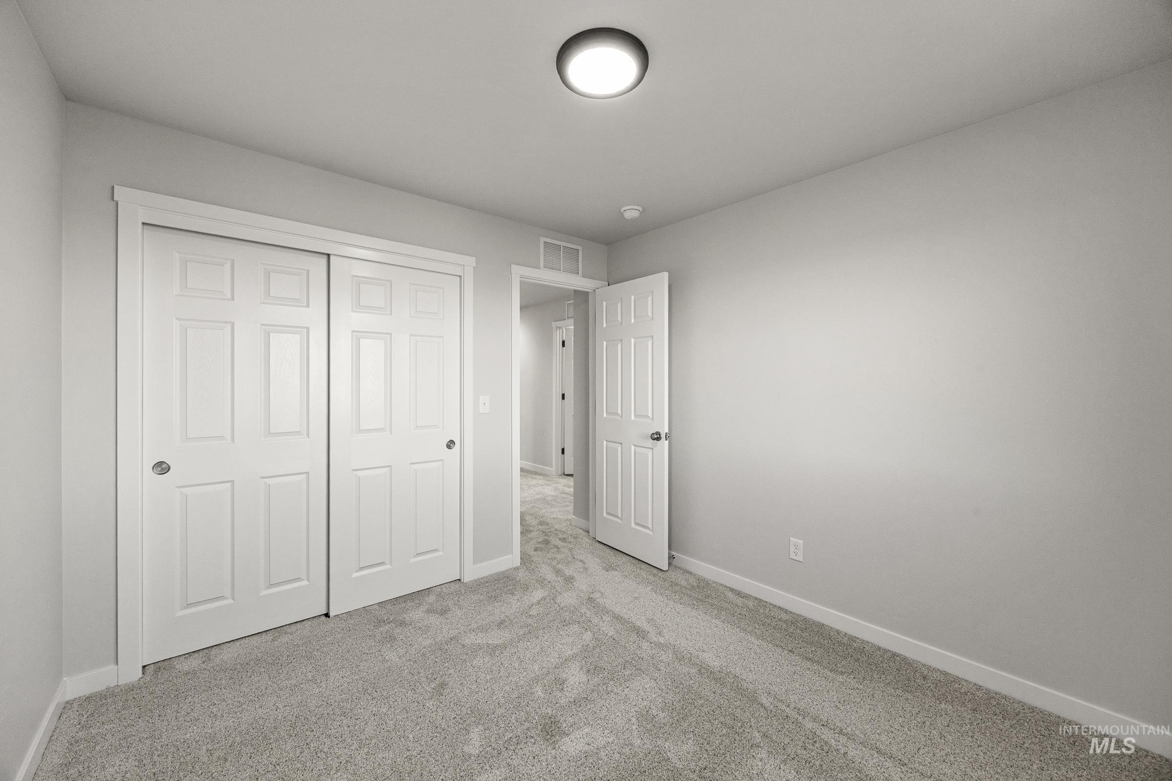 19578 Snowyside Way, Caldwell, Idaho 83605, 3 Bedrooms, 2.5 Bathrooms, Residential For Sale, Price $419,990,MLS 98972733