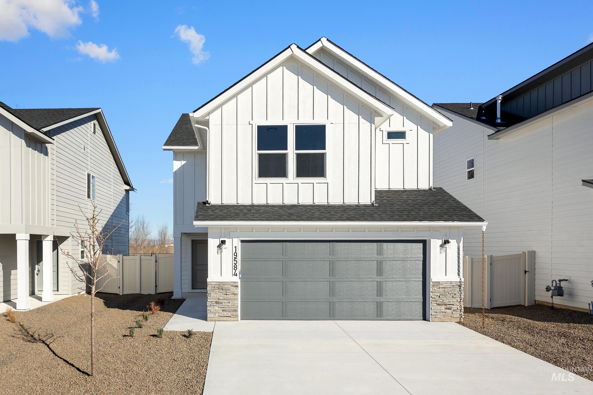 19584 Snowyside Way, Caldwell, Idaho 83605, 4 Bedrooms, 2.5 Bathrooms, Residential For Sale, Price $444,990,MLS 98972734