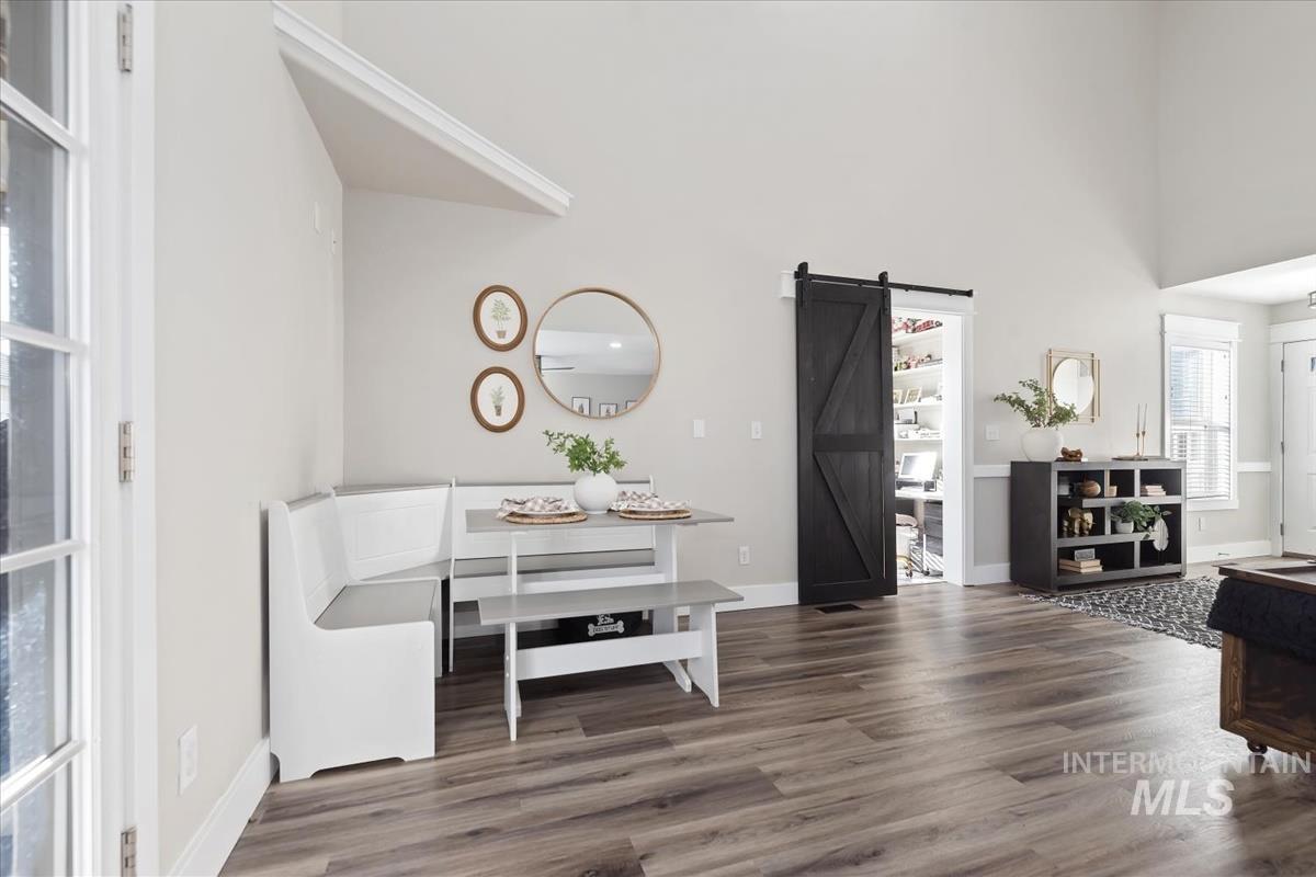 864 N Britt Pl, Meridian, Idaho 83642, 3 Bedrooms, 2.5 Bathrooms, Residential For Sale, Price $469,900,MLS 98972736