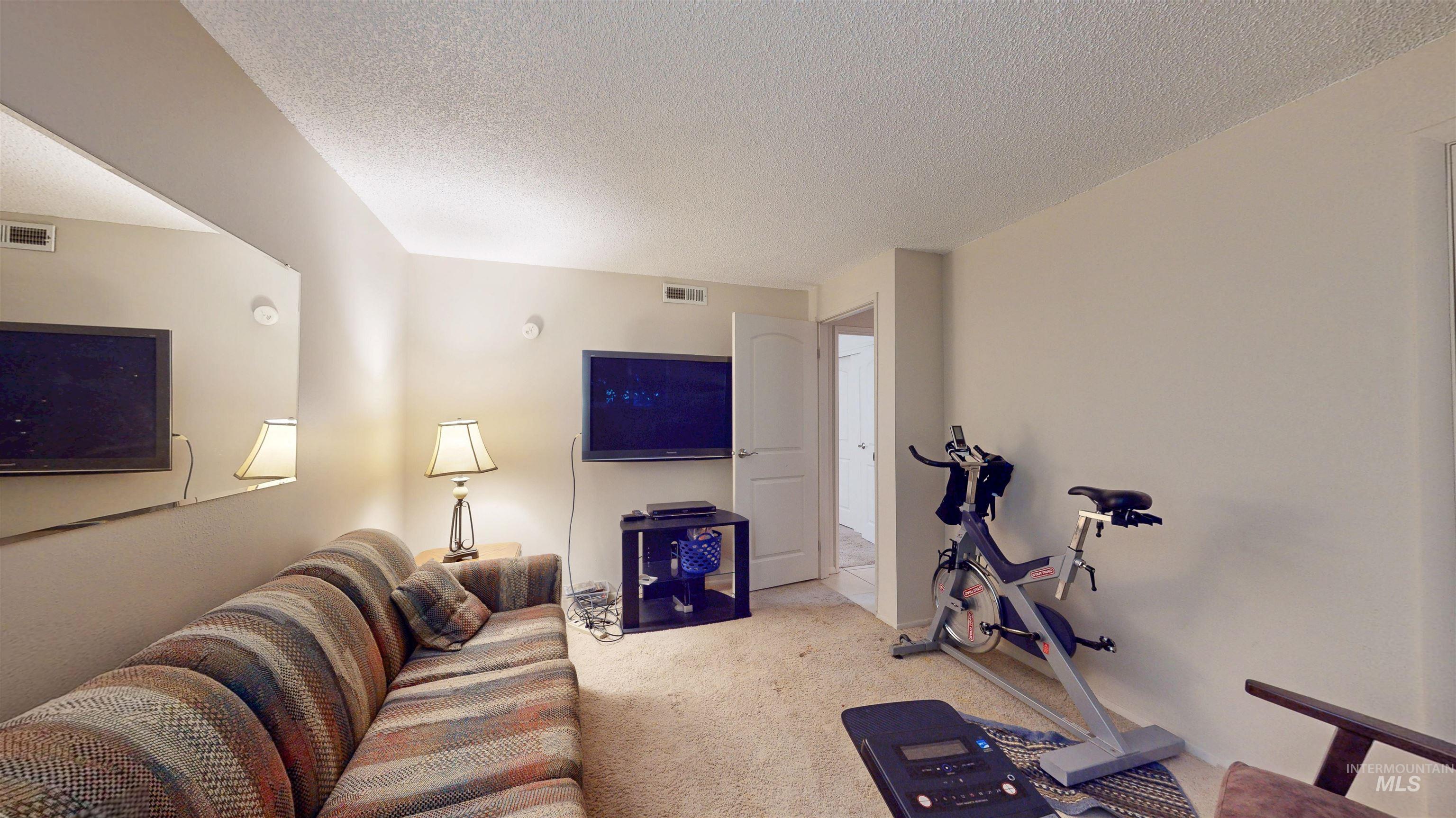 2330 Filer Ave East, Twin Falls, Idaho 83301, 4 Bedrooms, 2 Bathrooms, Residential For Sale, Price $324,900,MLS 98972741