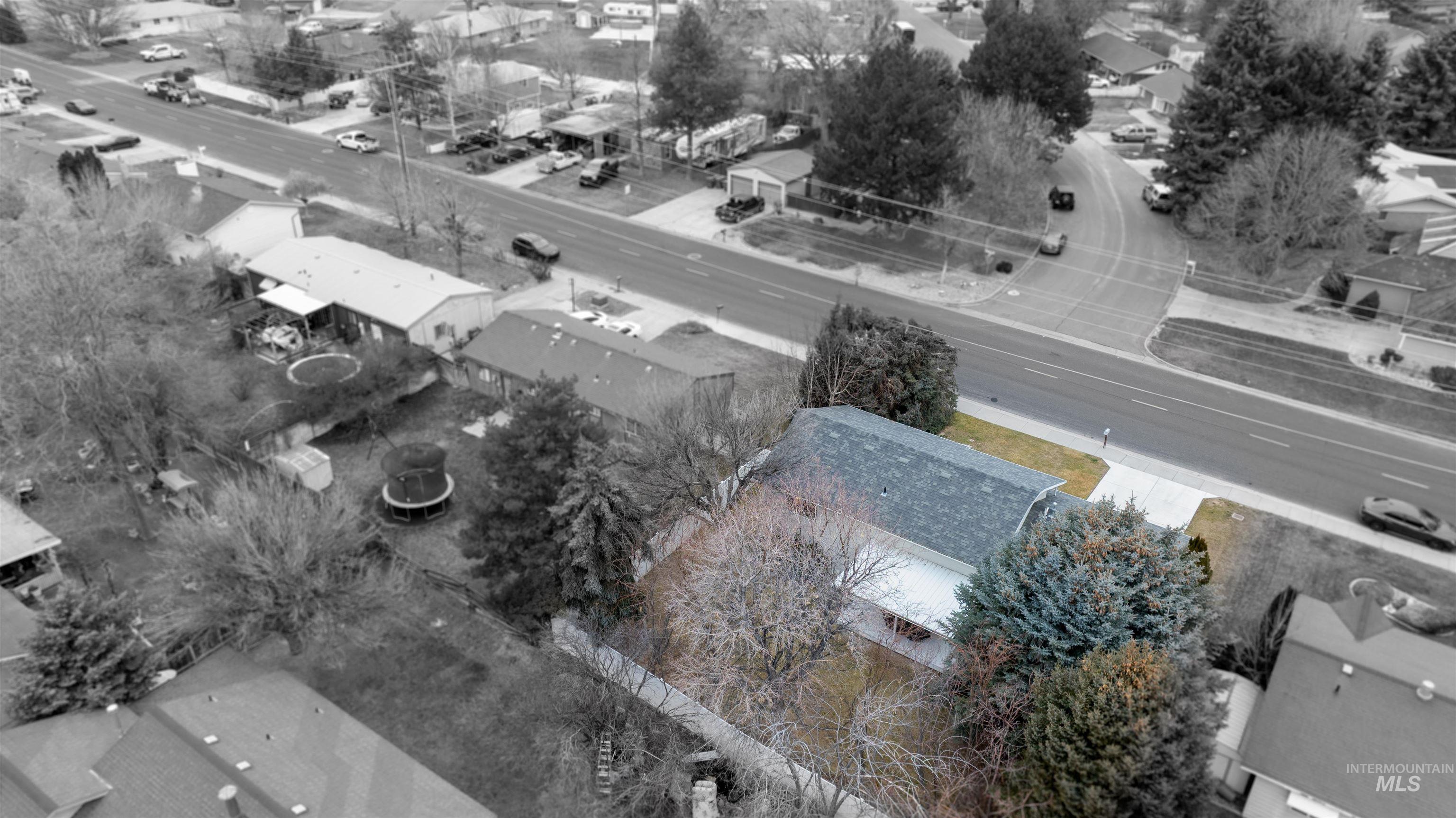 2330 Filer Ave East, Twin Falls, Idaho 83301, 4 Bedrooms, 2 Bathrooms, Residential For Sale, Price $324,900,MLS 98972741