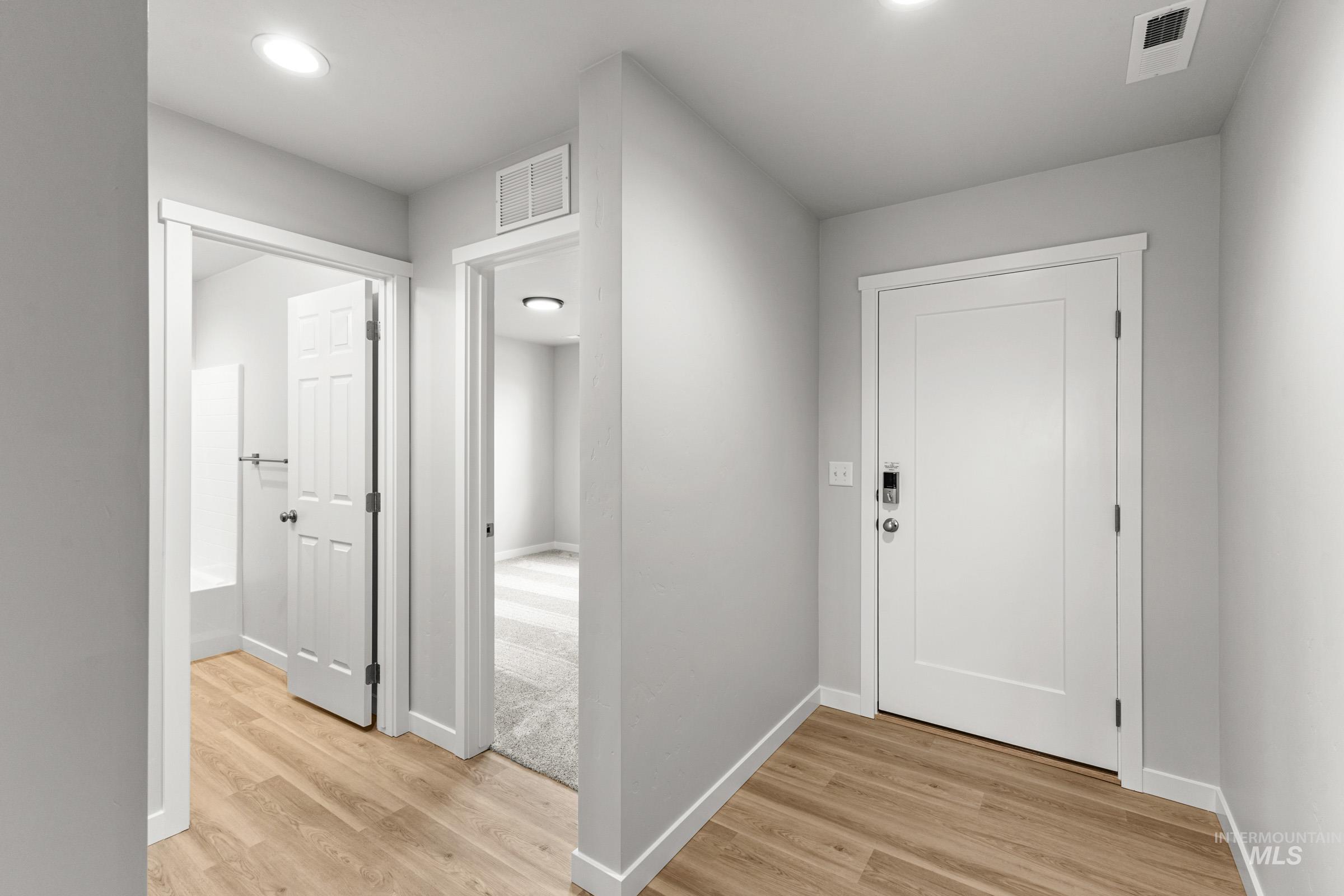 7256 S Menzingers Ave, Meridian, Idaho 83642, 3 Bedrooms, 2 Bathrooms, Residential For Sale, Price $425,990,MLS 98972742