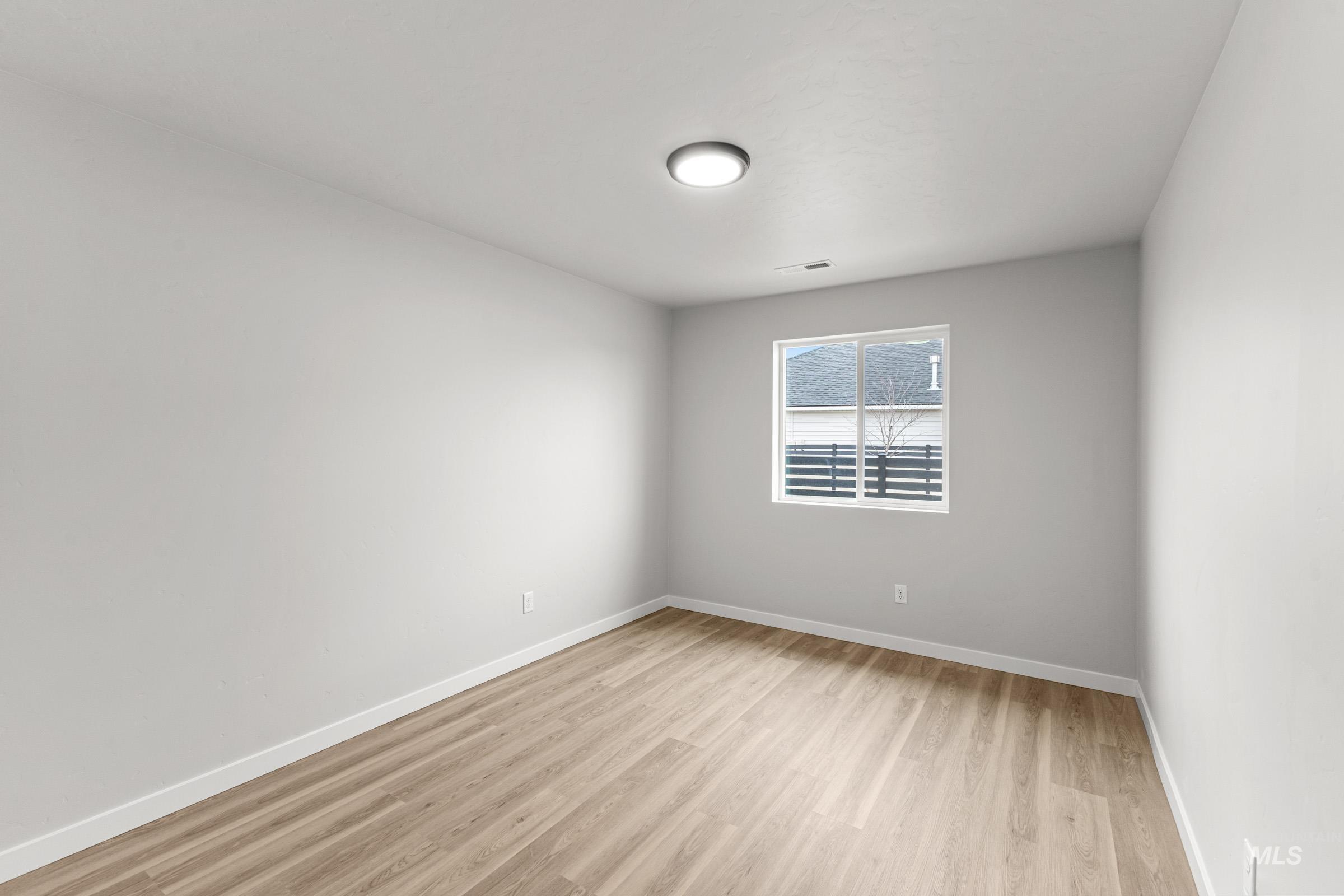 7256 S Menzingers Ave, Meridian, Idaho 83642, 3 Bedrooms, 2 Bathrooms, Residential For Sale, Price $425,990,MLS 98972742